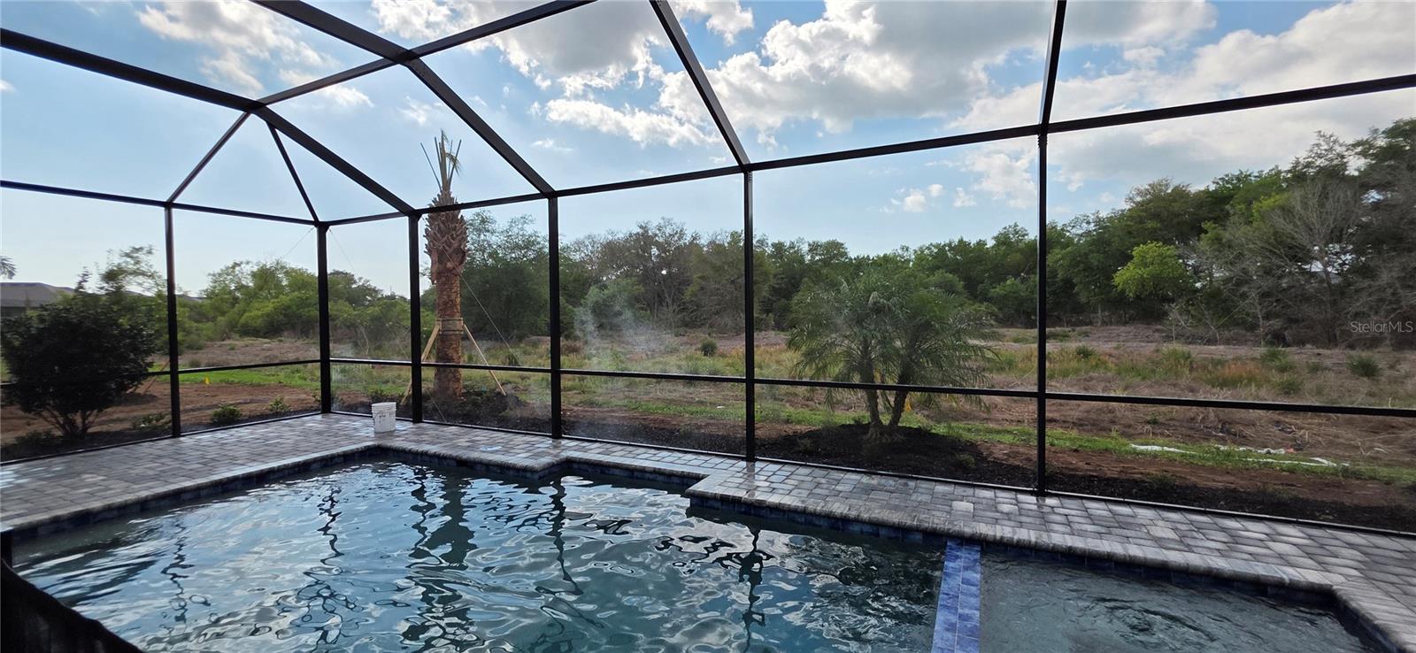 Image 4 of 13 For 19127 Scallop Loop