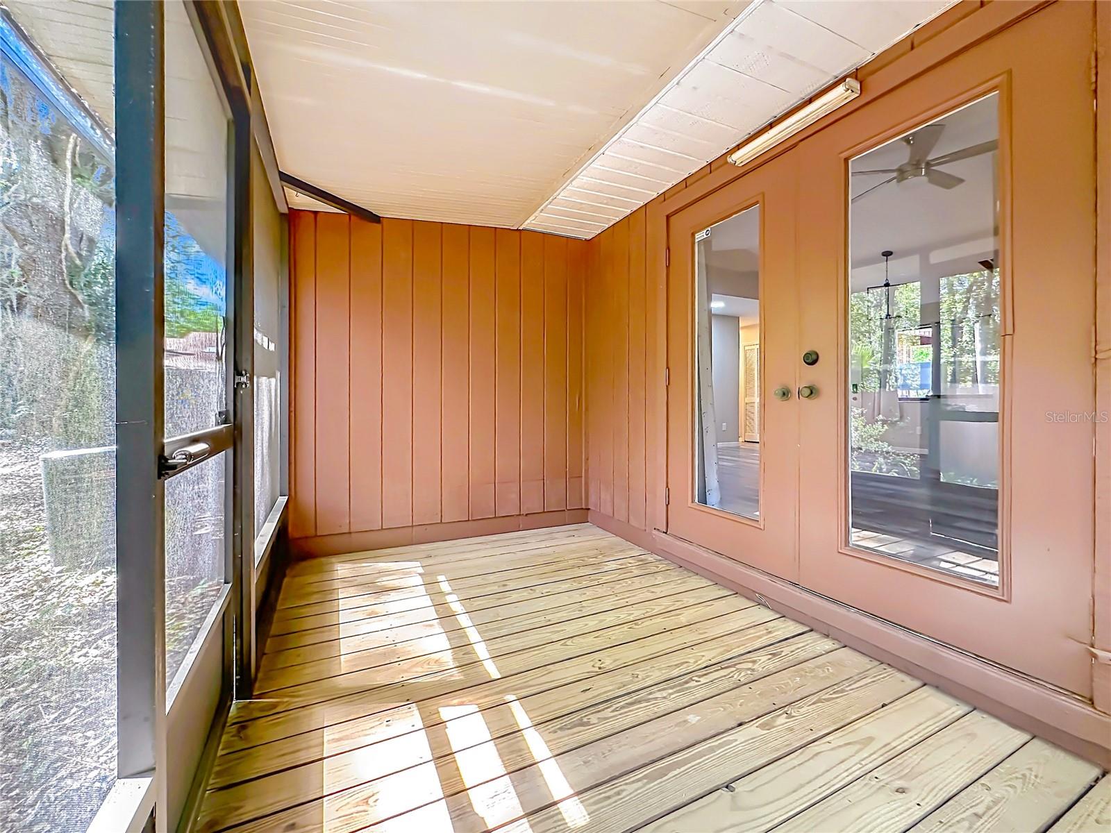 Image 22 of 26 For 4019 17th Terrace