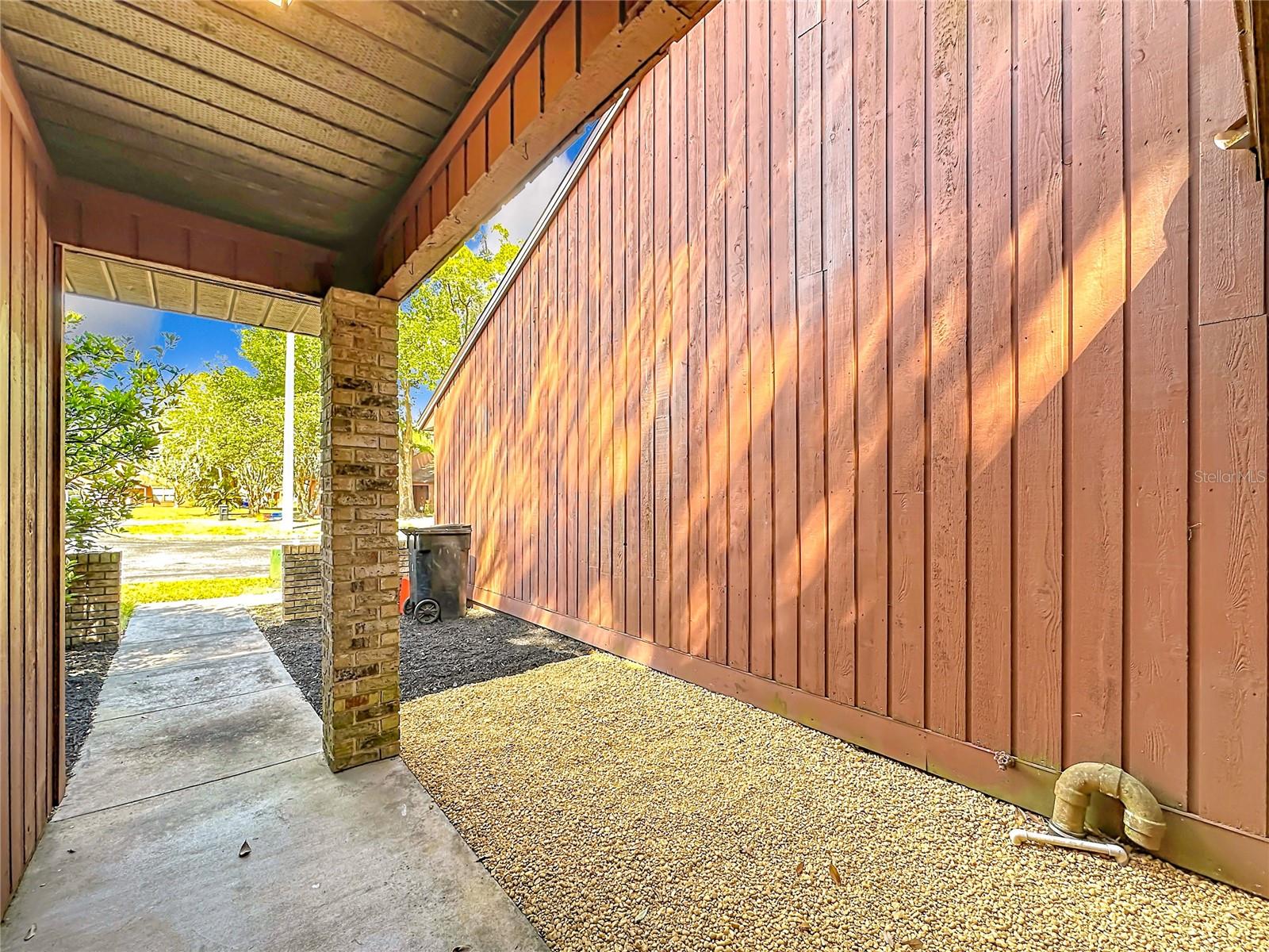 Image 5 of 26 For 4019 17th Terrace