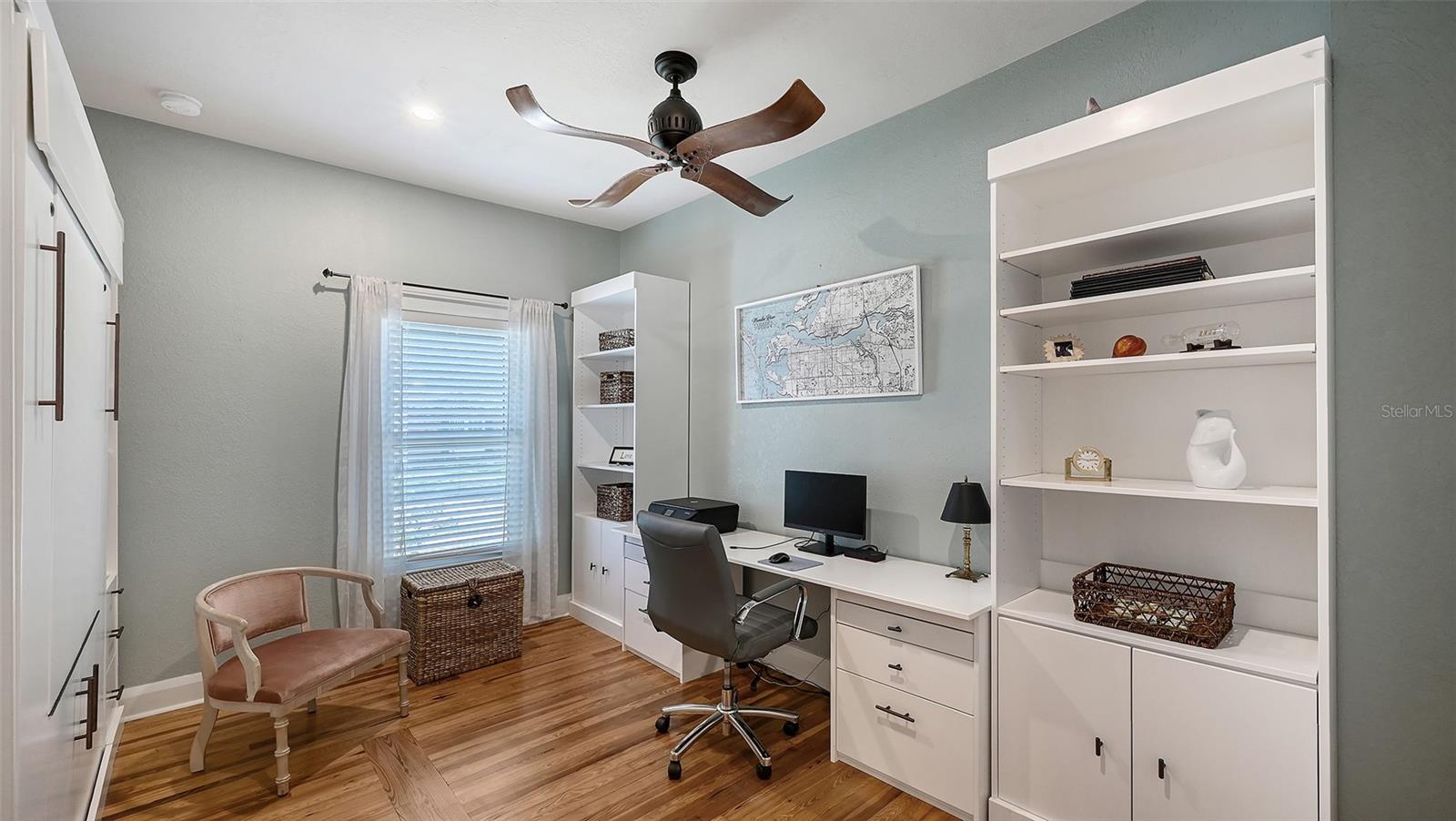 Image 29 of 76 For 204 24th Street W