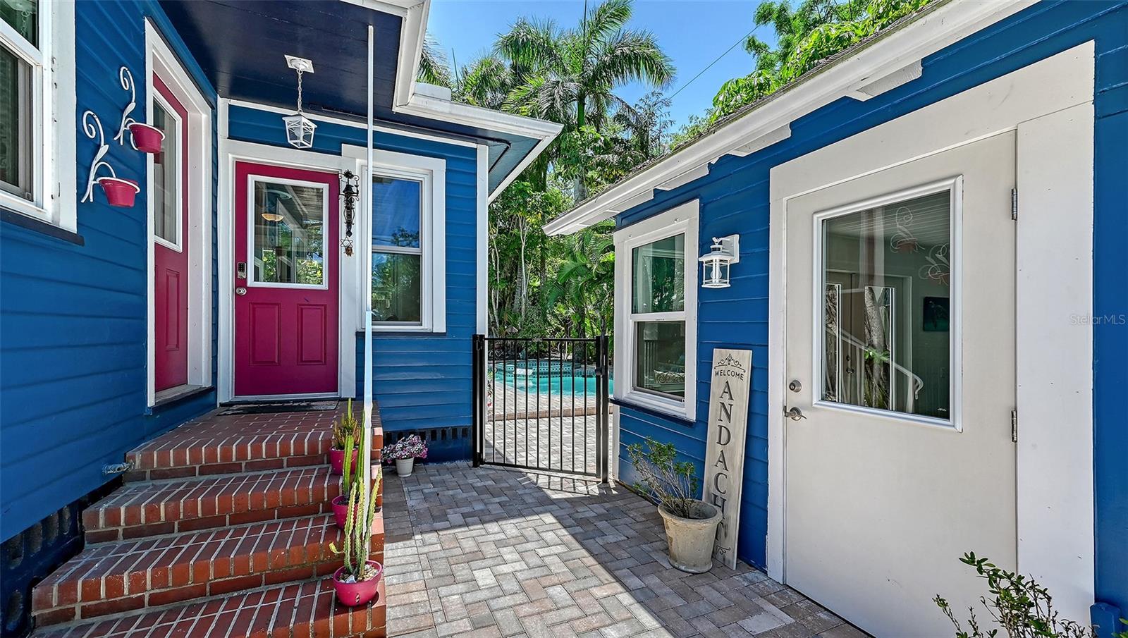 Image 45 of 76 For 204 24th Street W