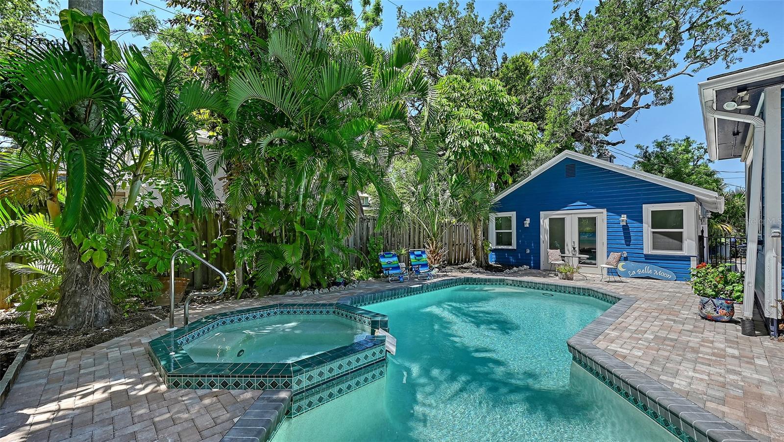 Image 54 of 76 For 204 24th Street W
