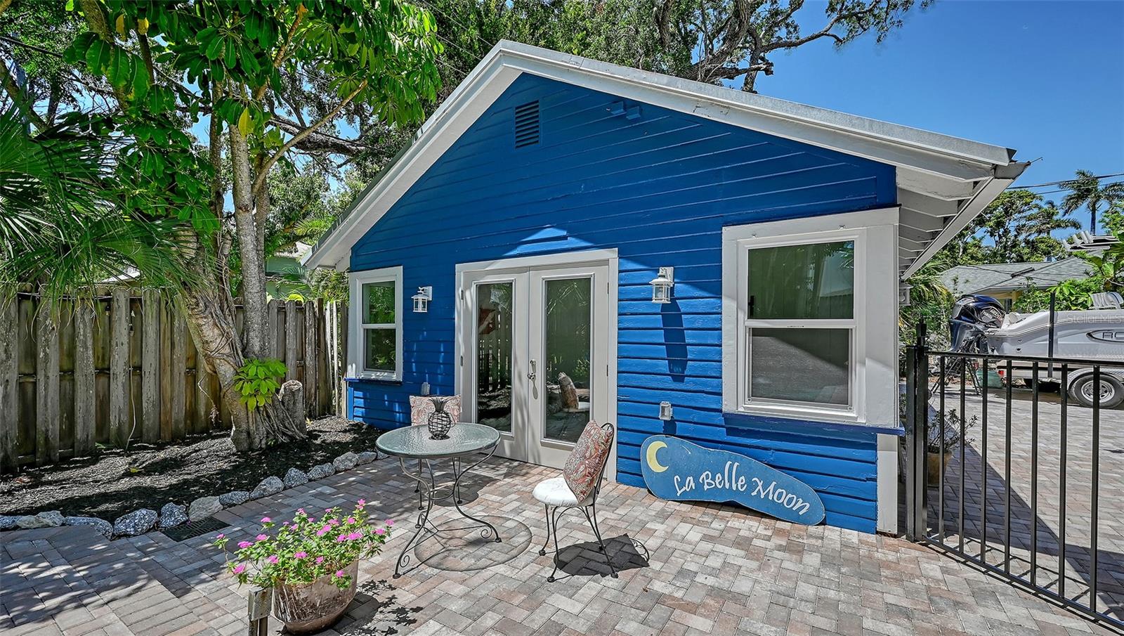 Image 57 of 76 For 204 24th Street W