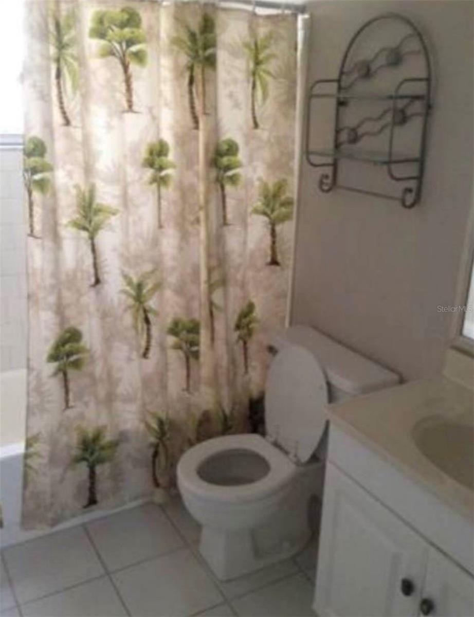 Image 7 of 9 For 5509 Fountain Lake Circle C102