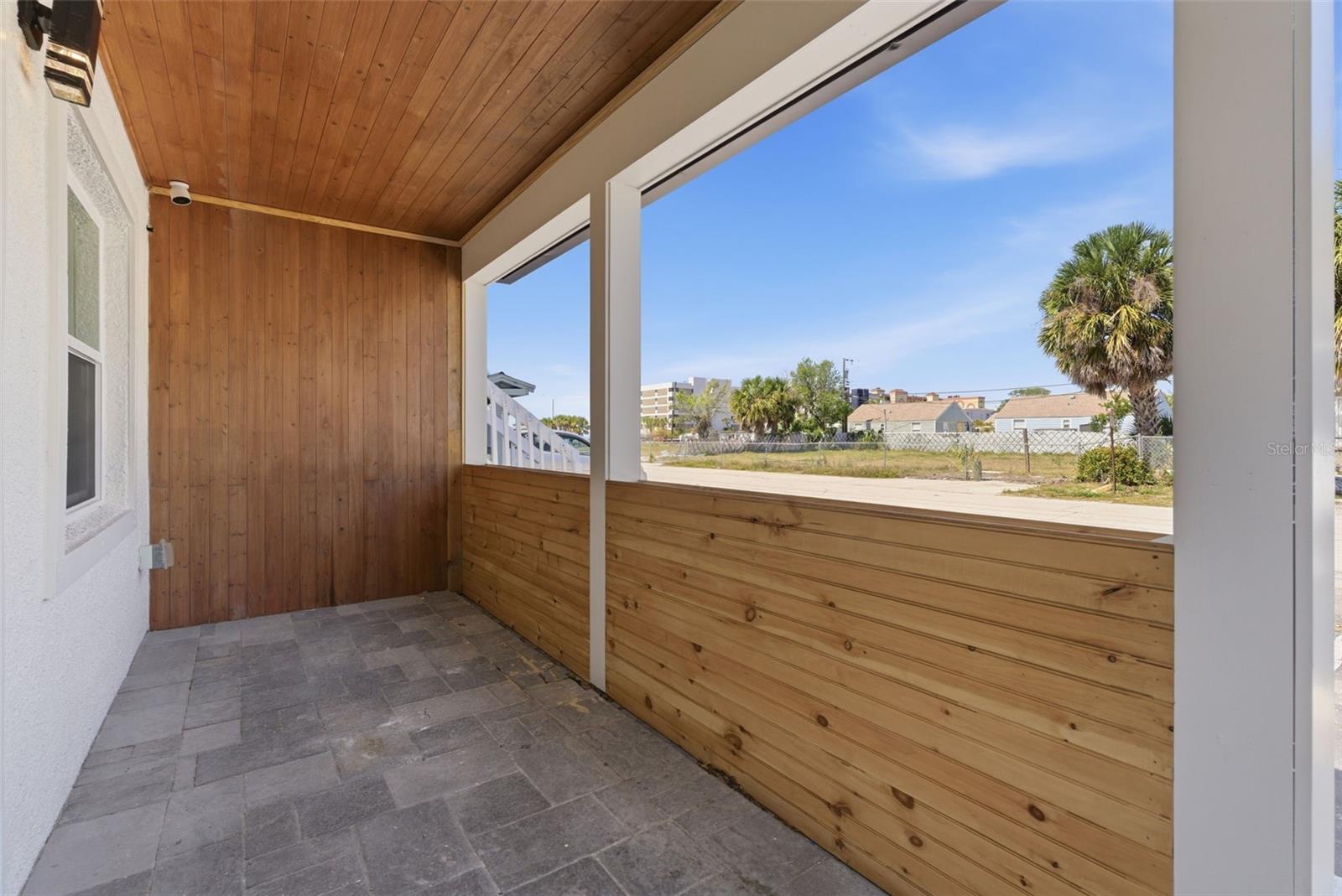 Image 6 of 30 For 113 145th Avenue E 2