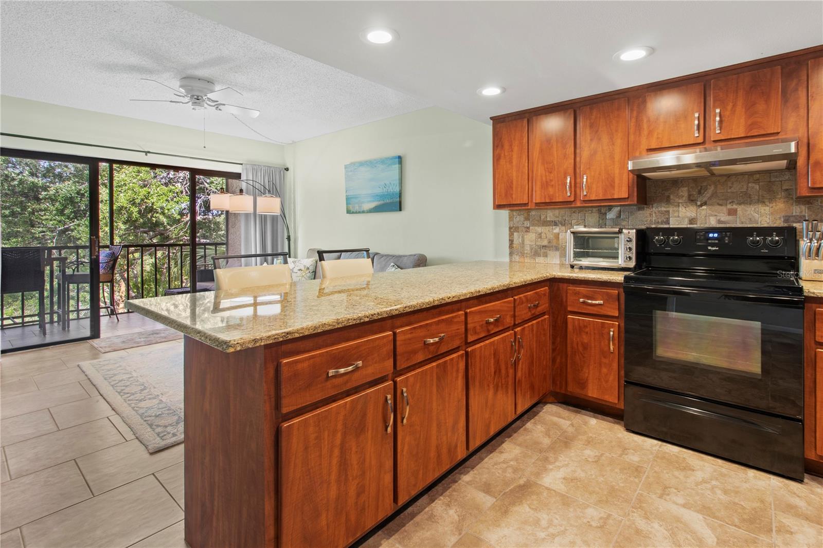 Image 14 of 43 For 315 30th Avenue W B411