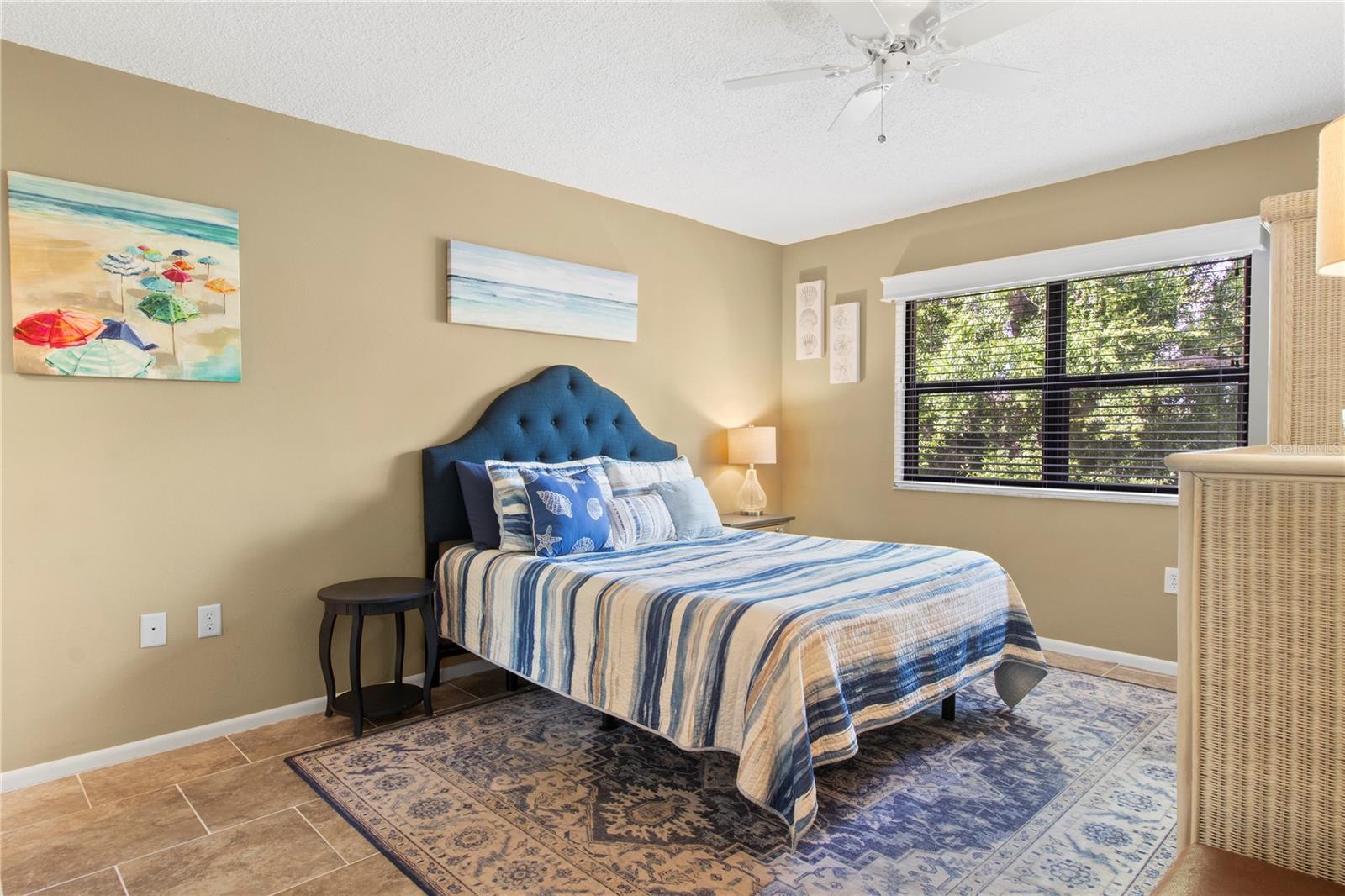 Image 16 of 43 For 315 30th Avenue W B411