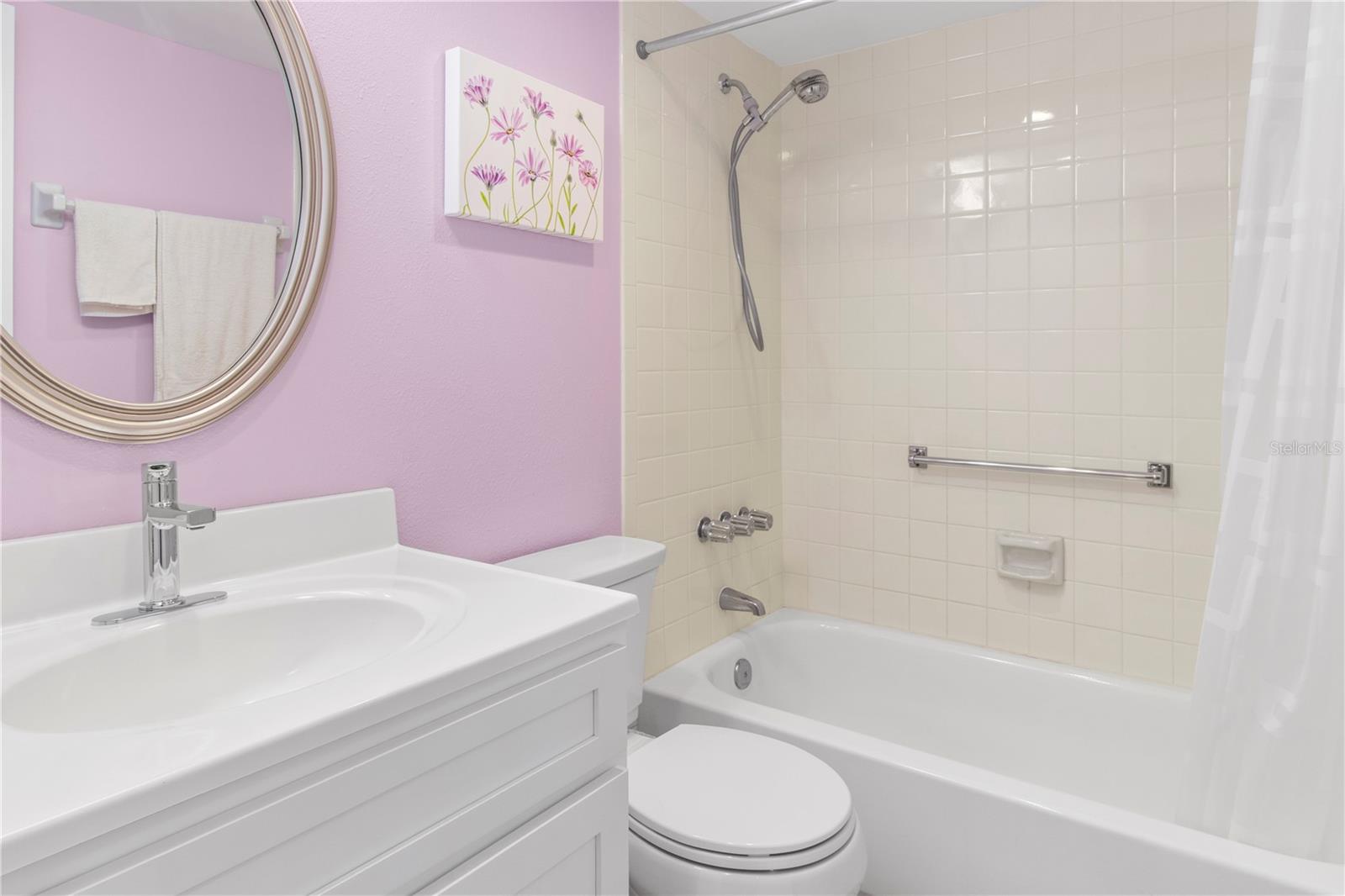 Image 21 of 43 For 315 30th Avenue W B411