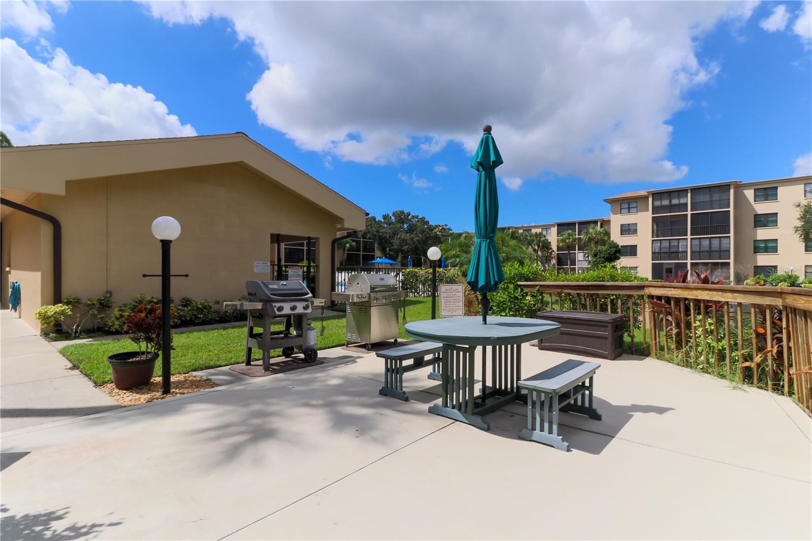 Image 35 of 43 For 315 30th Avenue W B411