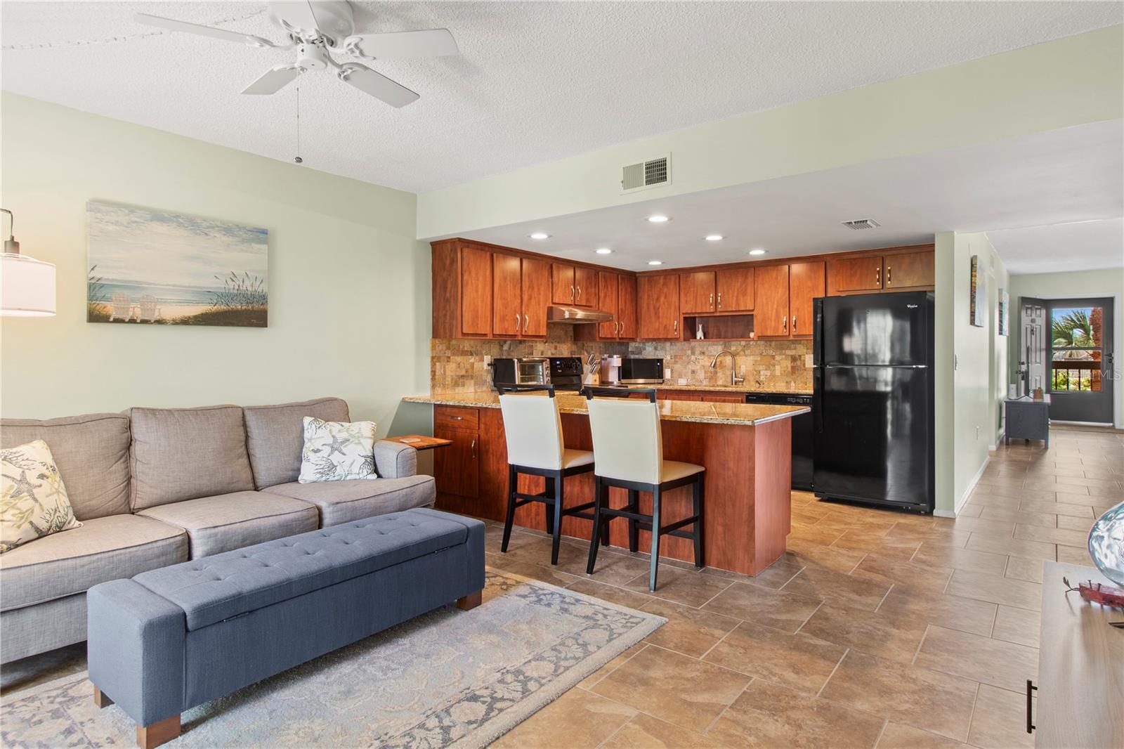 Image 9 of 43 For 315 30th Avenue W B411