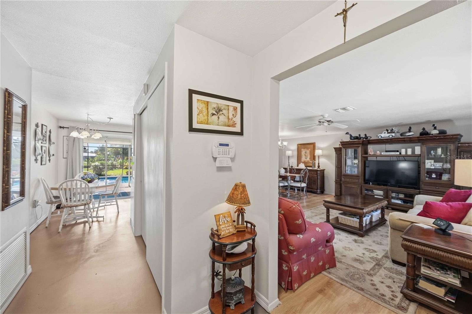 Image 10 of 55 For 1600 Cypress Point Court