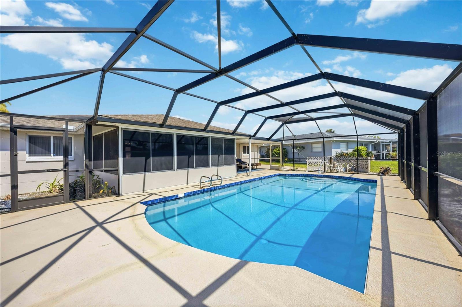 Image 42 of 55 For 1600 Cypress Point Court