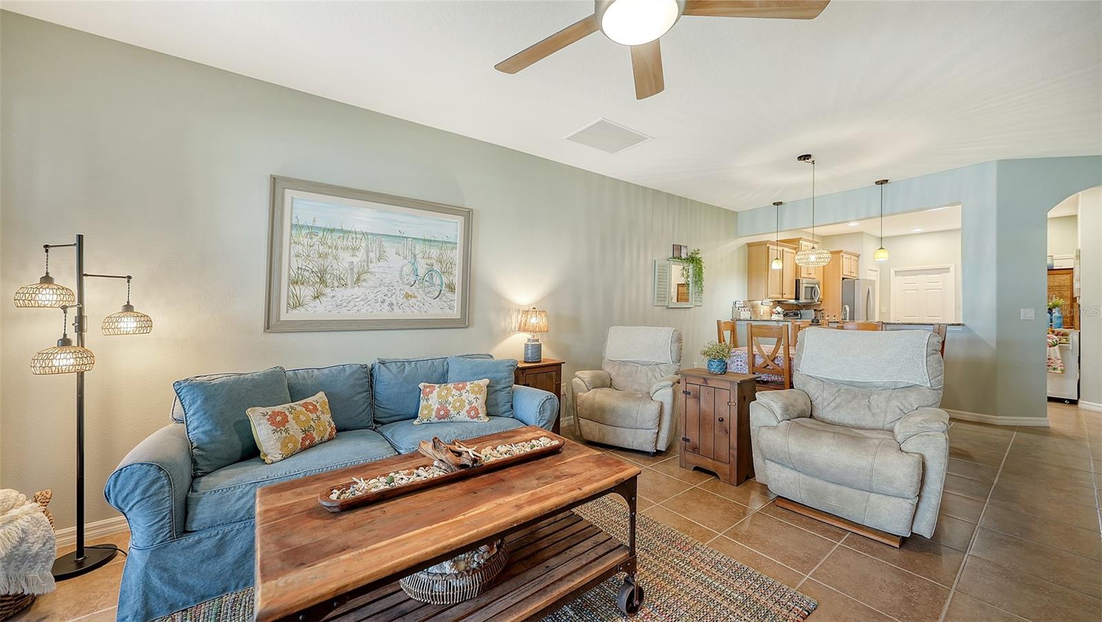 Image 14 of 55 For 11121 Campazzo Drive