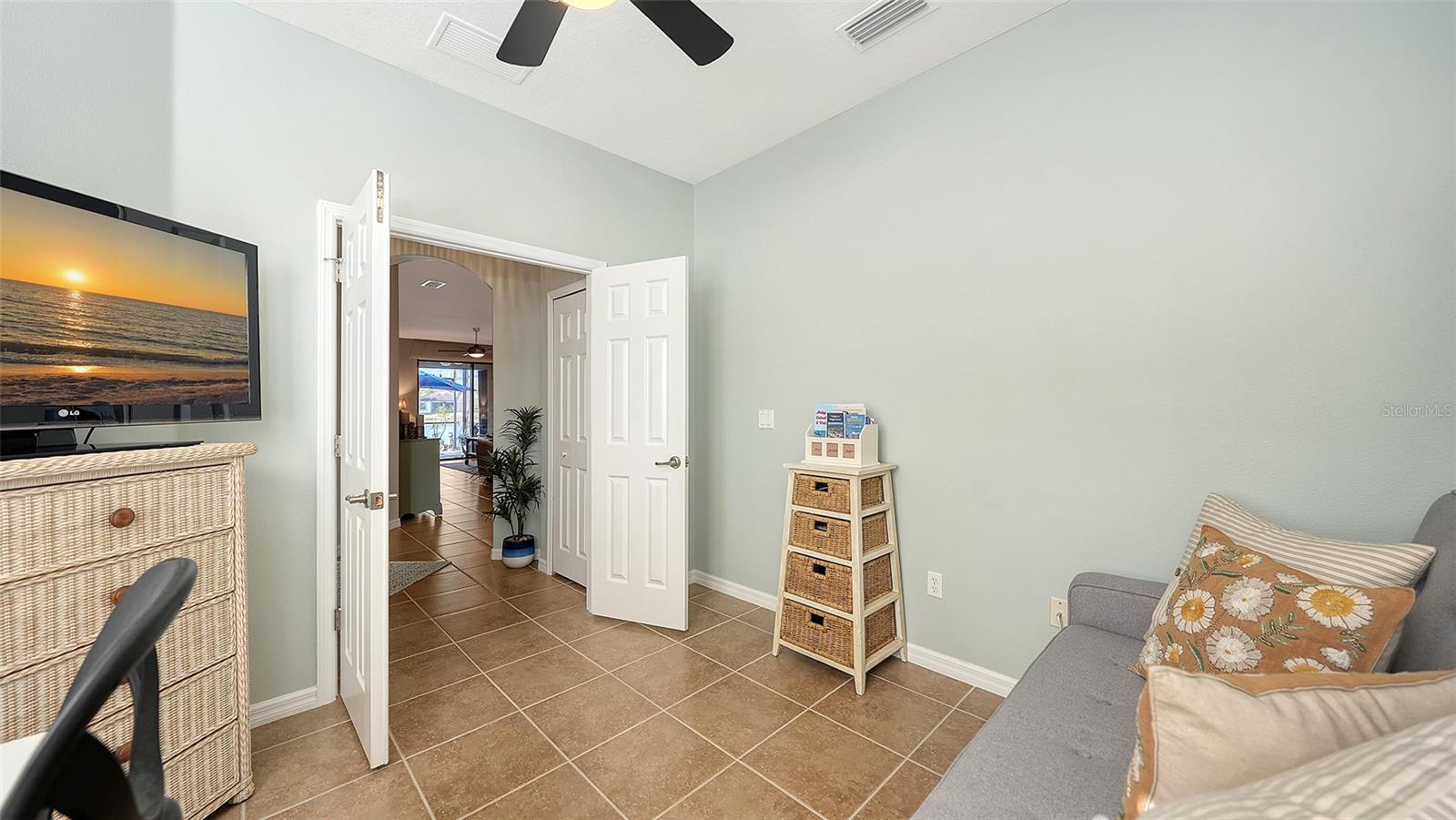 Image 25 of 55 For 11121 Campazzo Drive