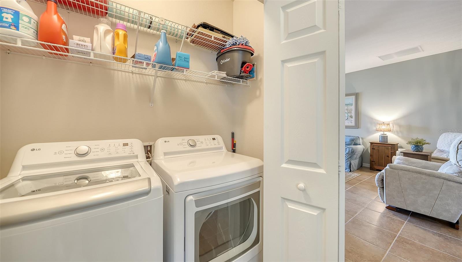 Image 34 of 55 For 11121 Campazzo Drive