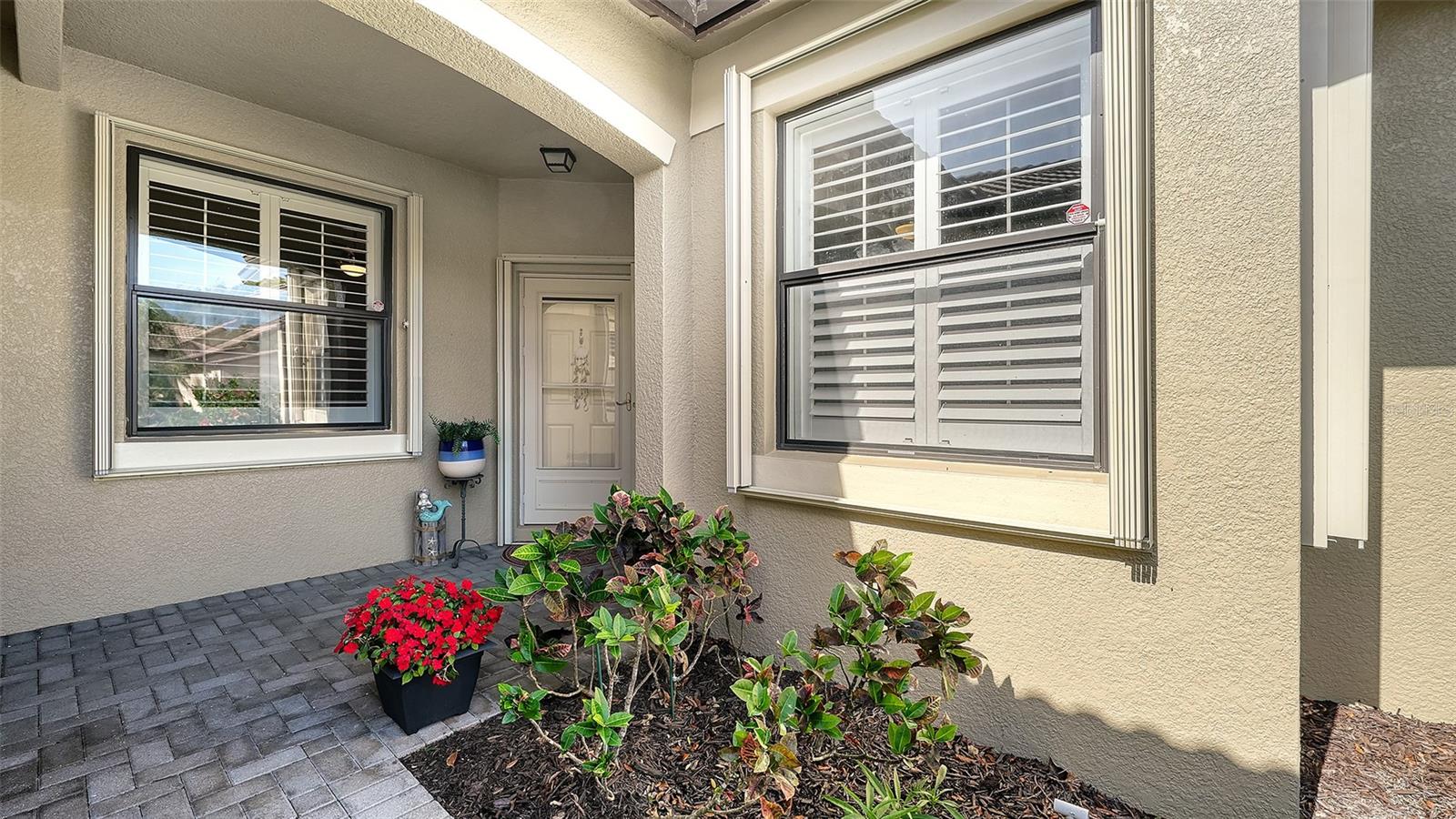 Image 4 of 55 For 11121 Campazzo Drive