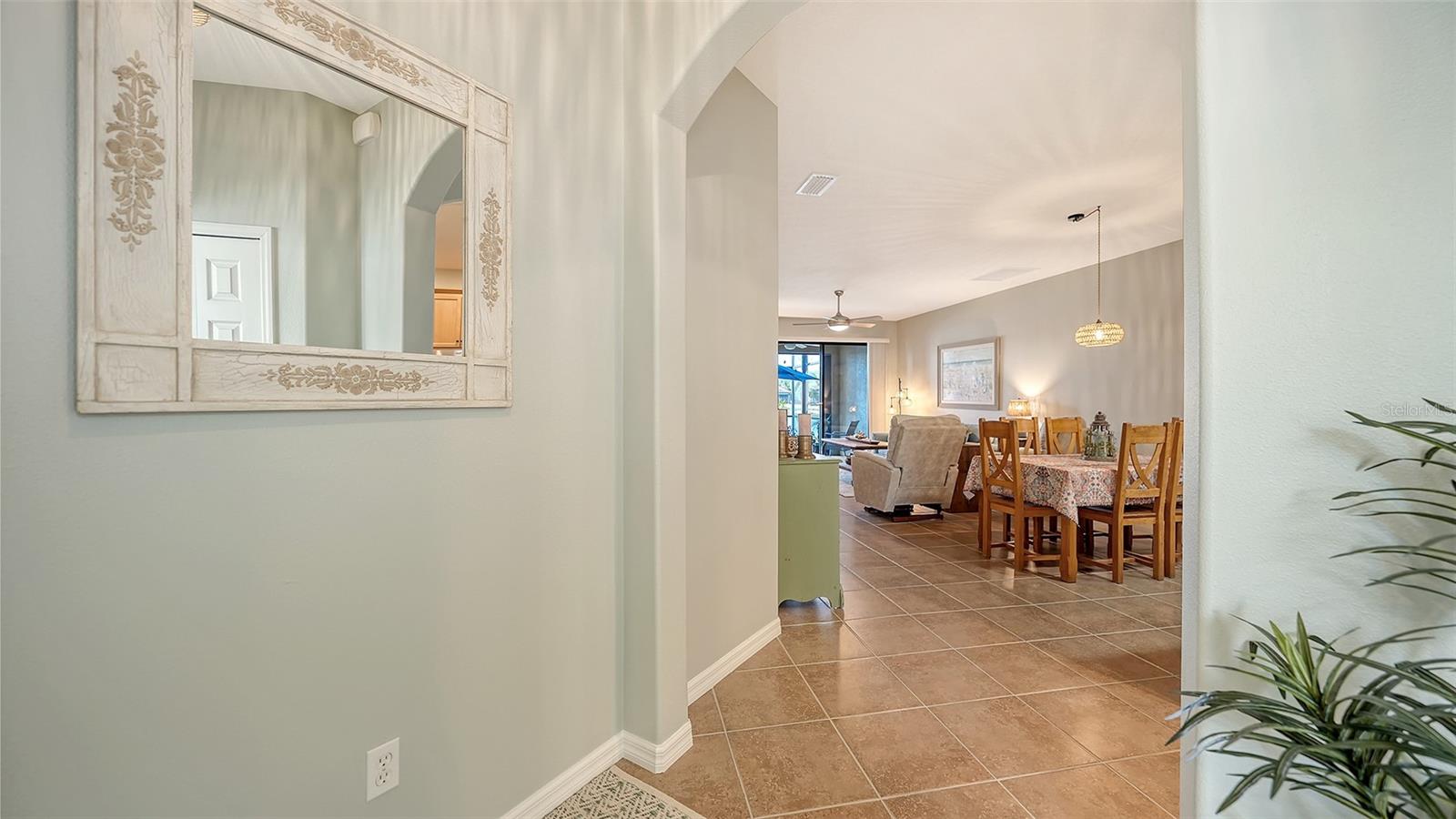 Image 5 of 55 For 11121 Campazzo Drive