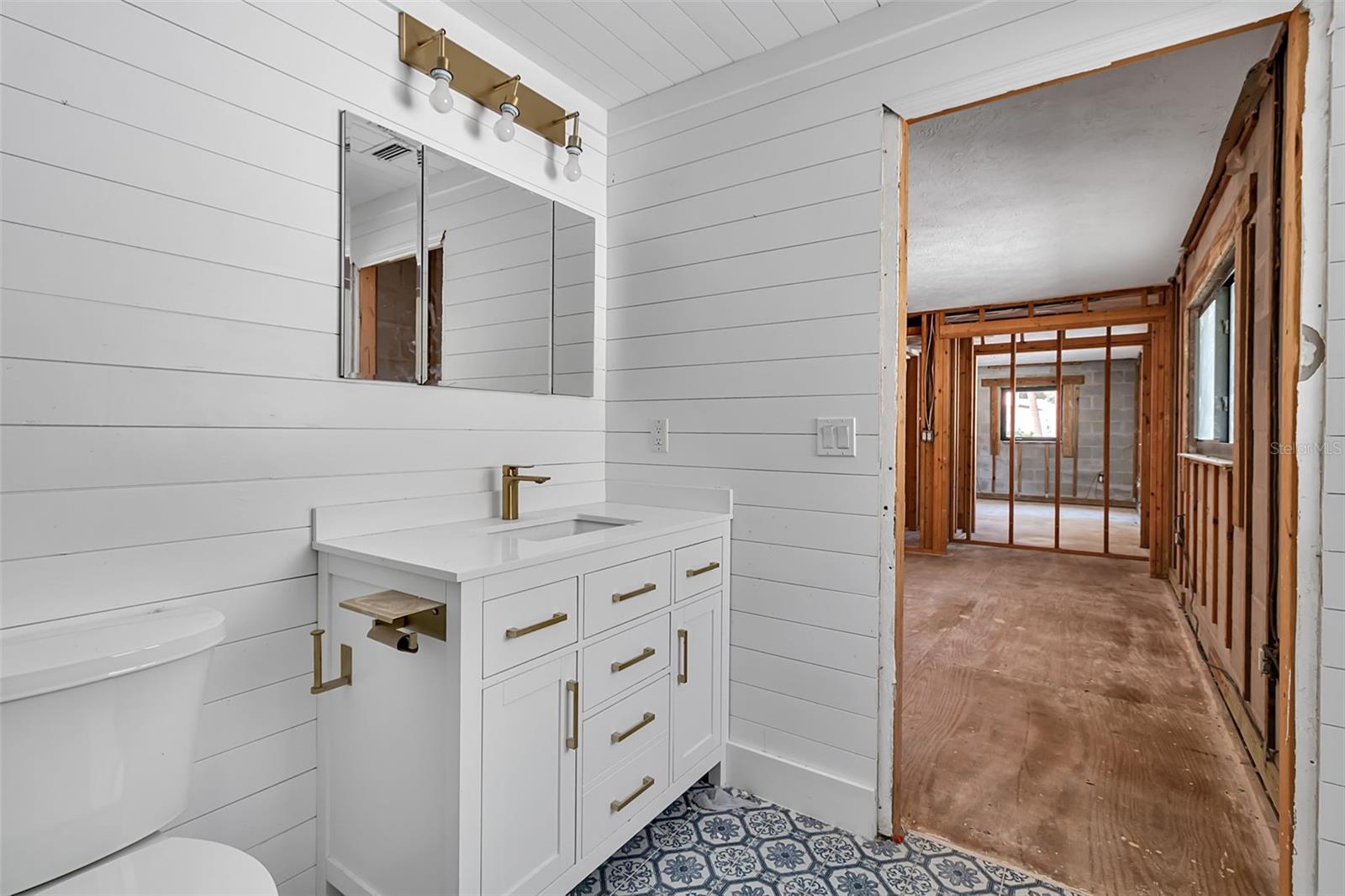 Image 23 of 31 For 1040 Sylvan Drive