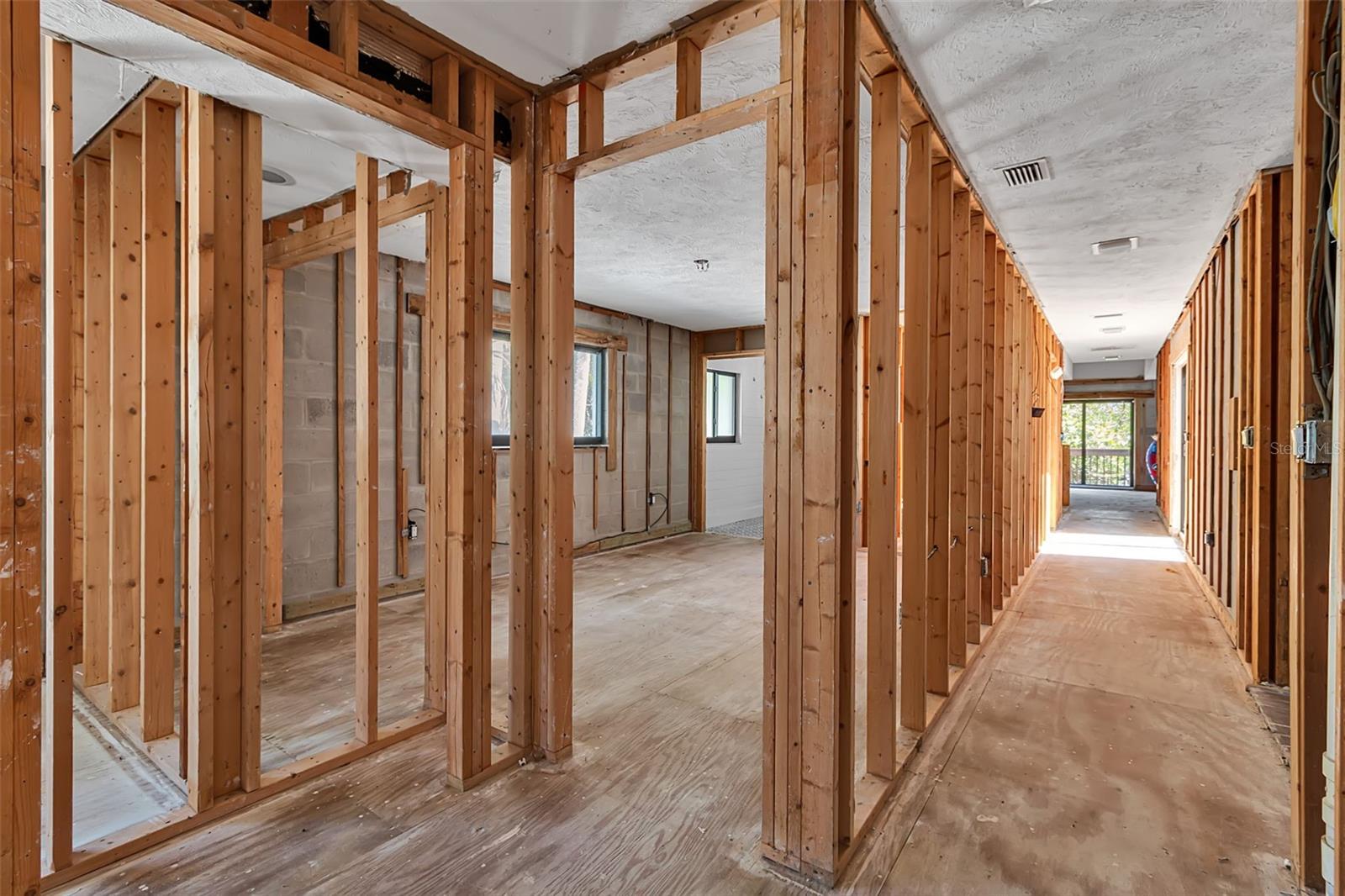 Image 28 of 31 For 1040 Sylvan Drive