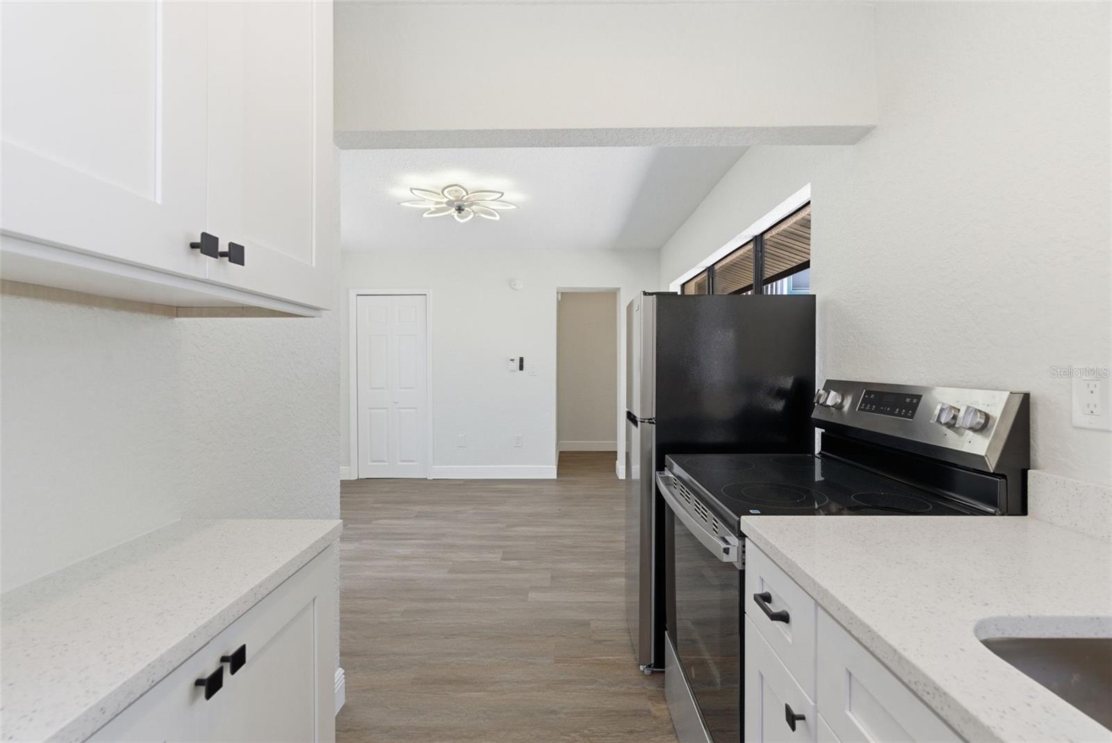 Image 10 of 25 For 113 145th Avenue E 5