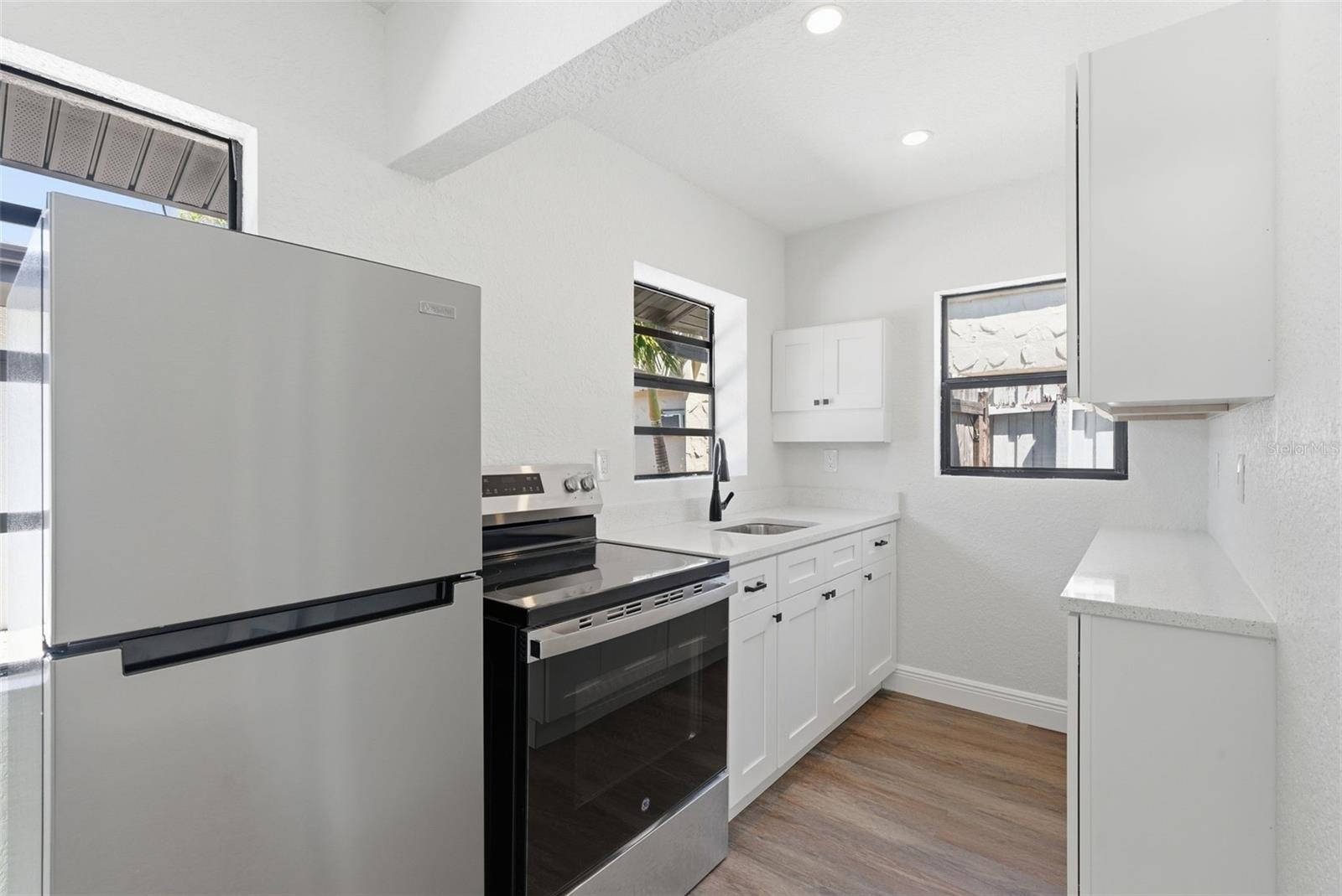 Image 8 of 25 For 113 145th Avenue E 5