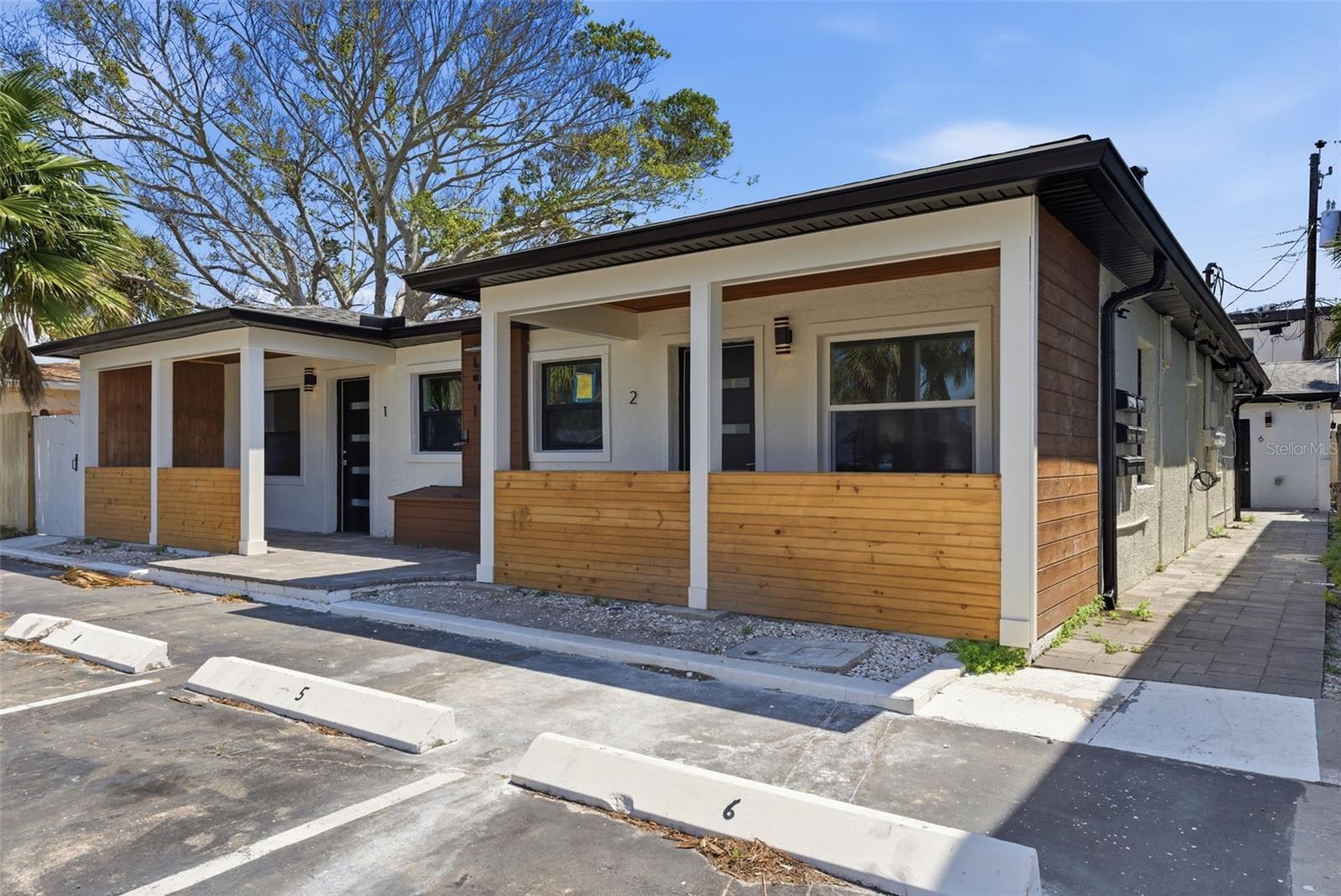 Details for 113 145th Avenue E 6, MADEIRA BEACH, FL 33708