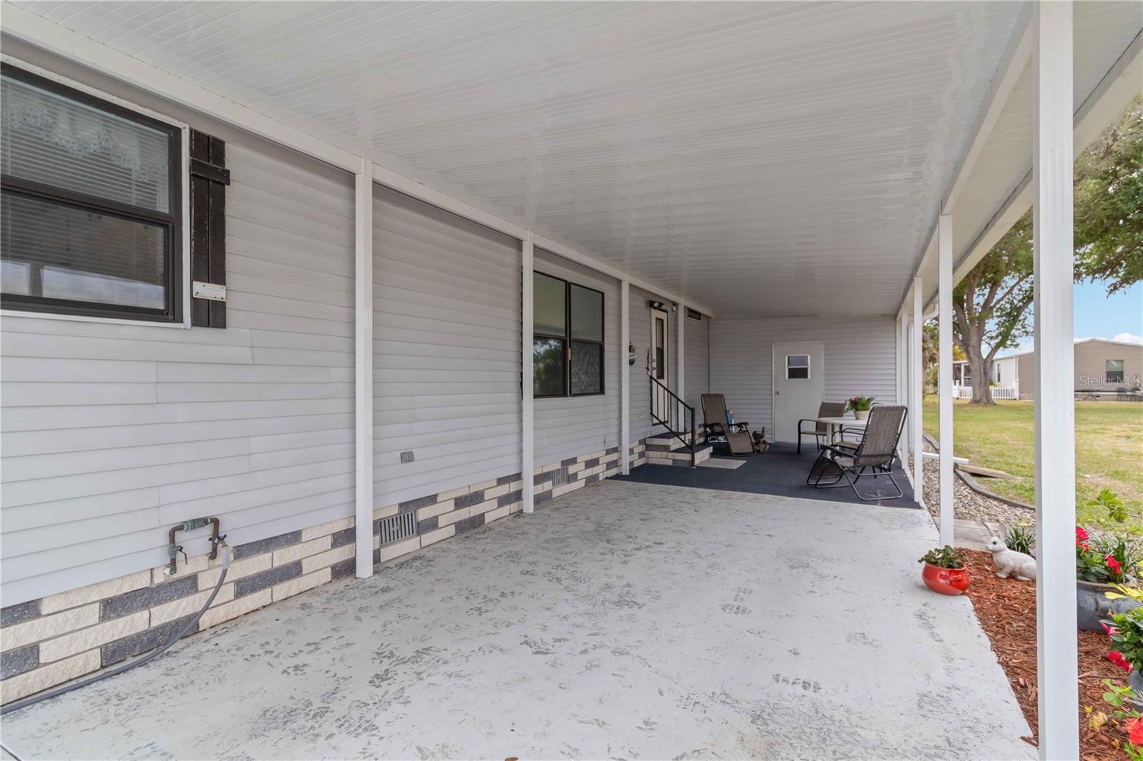 Image 4 of 65 For 8455 Buttonquail Drive