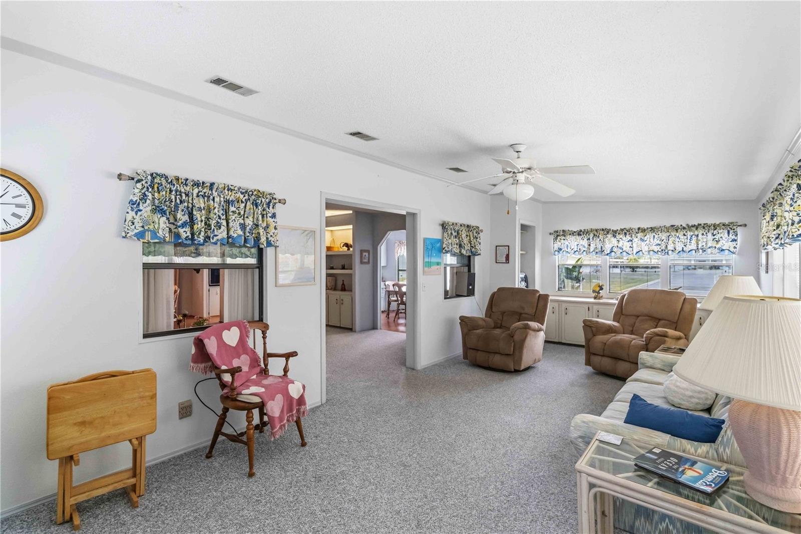 Image 9 of 65 For 8455 Buttonquail Drive