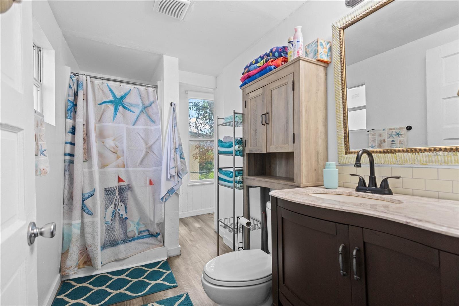 Image 12 of 27 For 2915 Lynnhurst Street