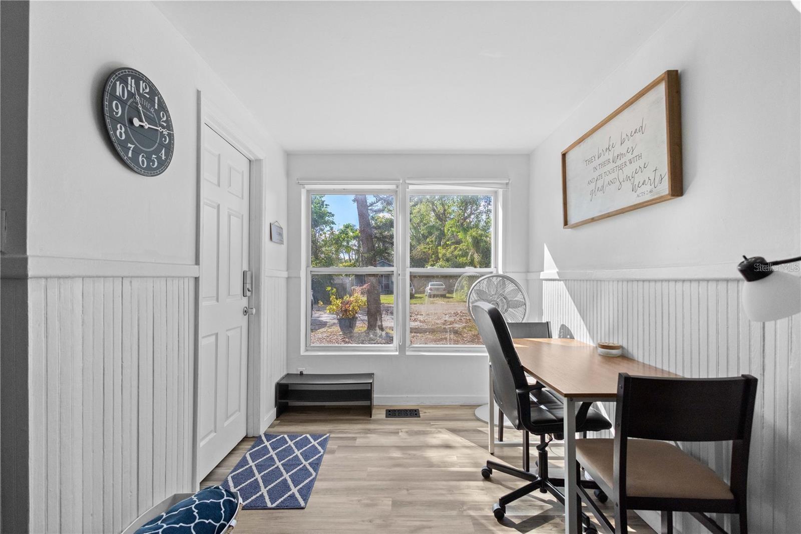 Image 6 of 27 For 2915 Lynnhurst Street