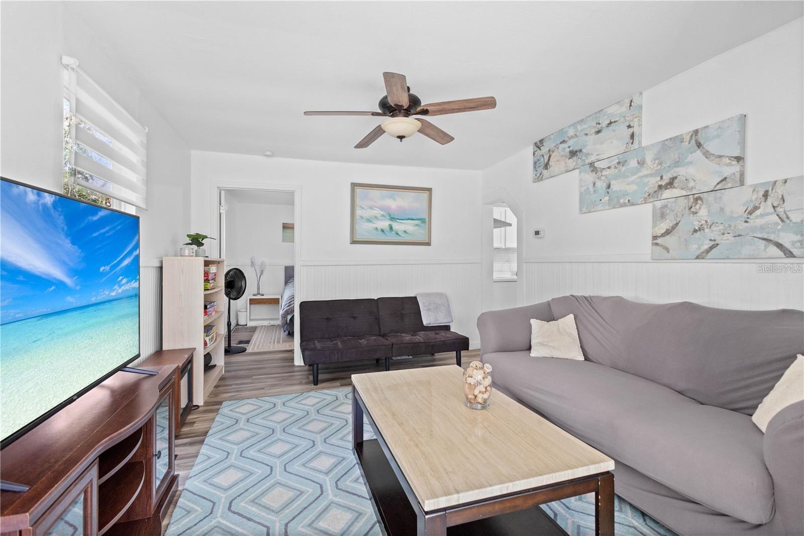 Image 8 of 27 For 2915 Lynnhurst Street