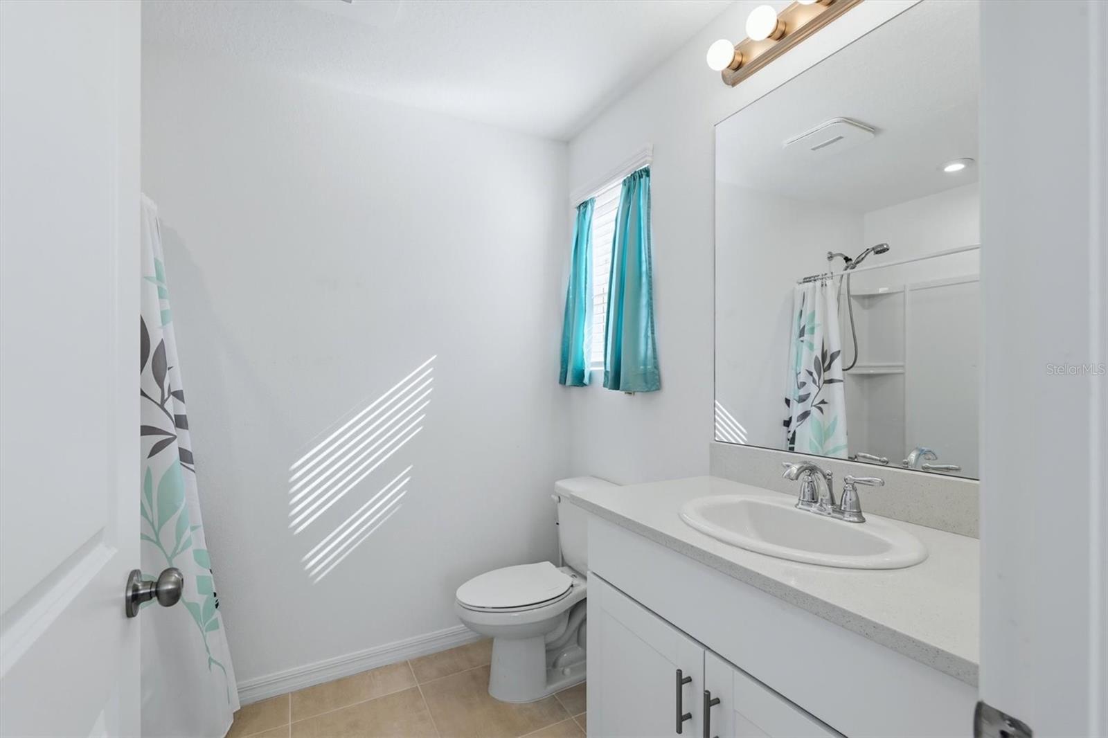 Image 13 of 25 For 6135 Fairmont Lane