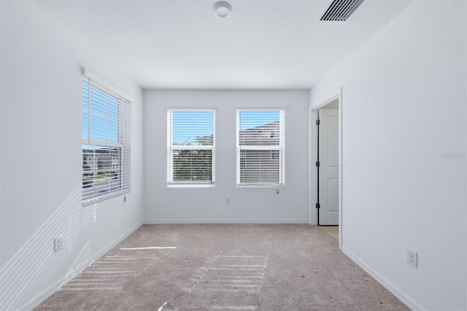 Image 16 of 25 For 6135 Fairmont Lane