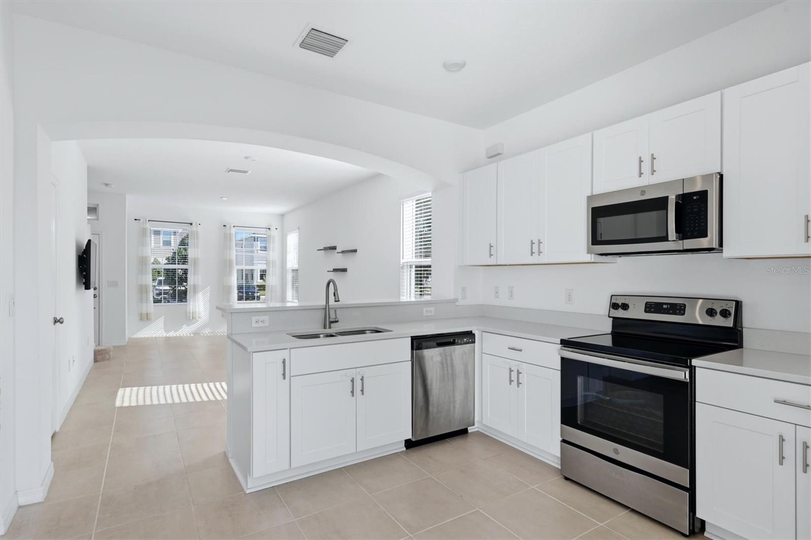 Image 2 of 25 For 6135 Fairmont Lane