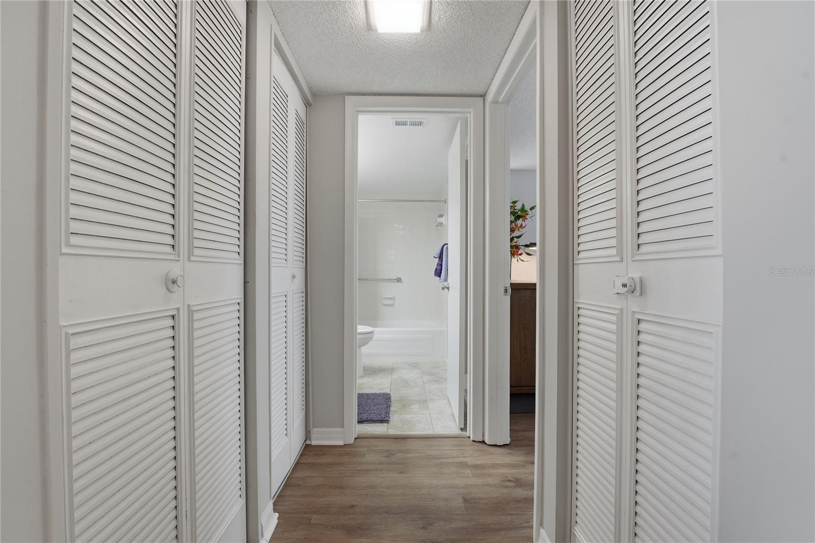 Image 16 of 55 For 7540 Bay Island Drive S 251