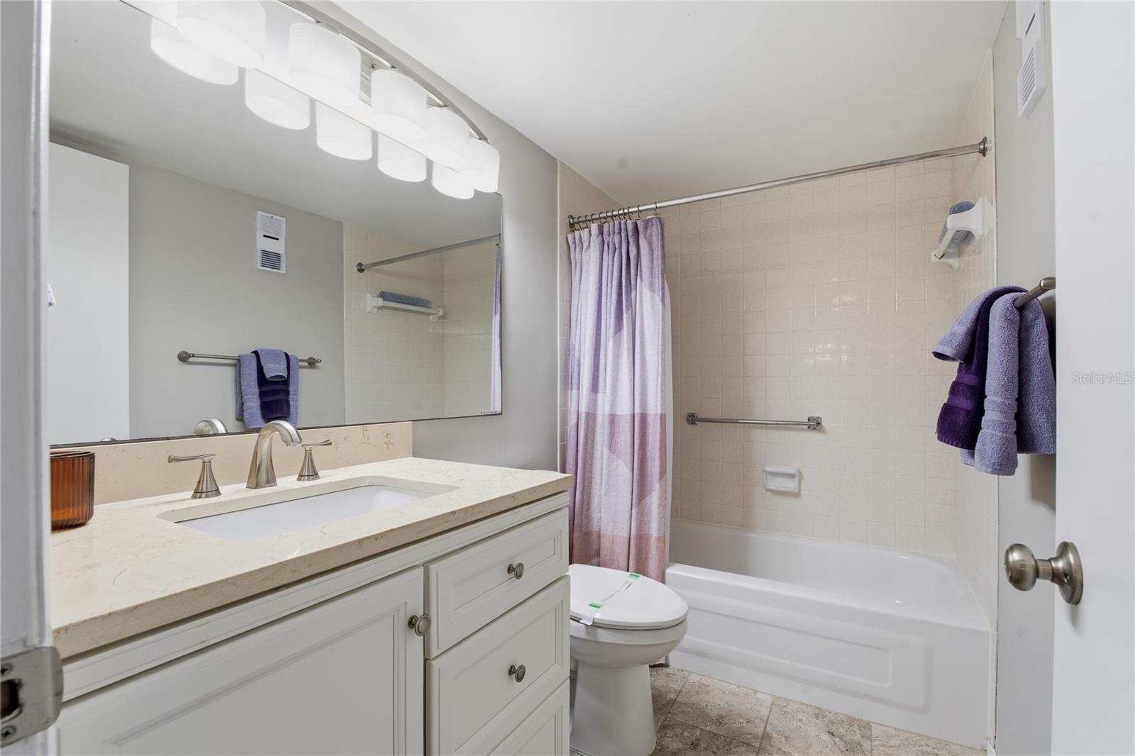 Image 21 of 55 For 7540 Bay Island Drive S 251