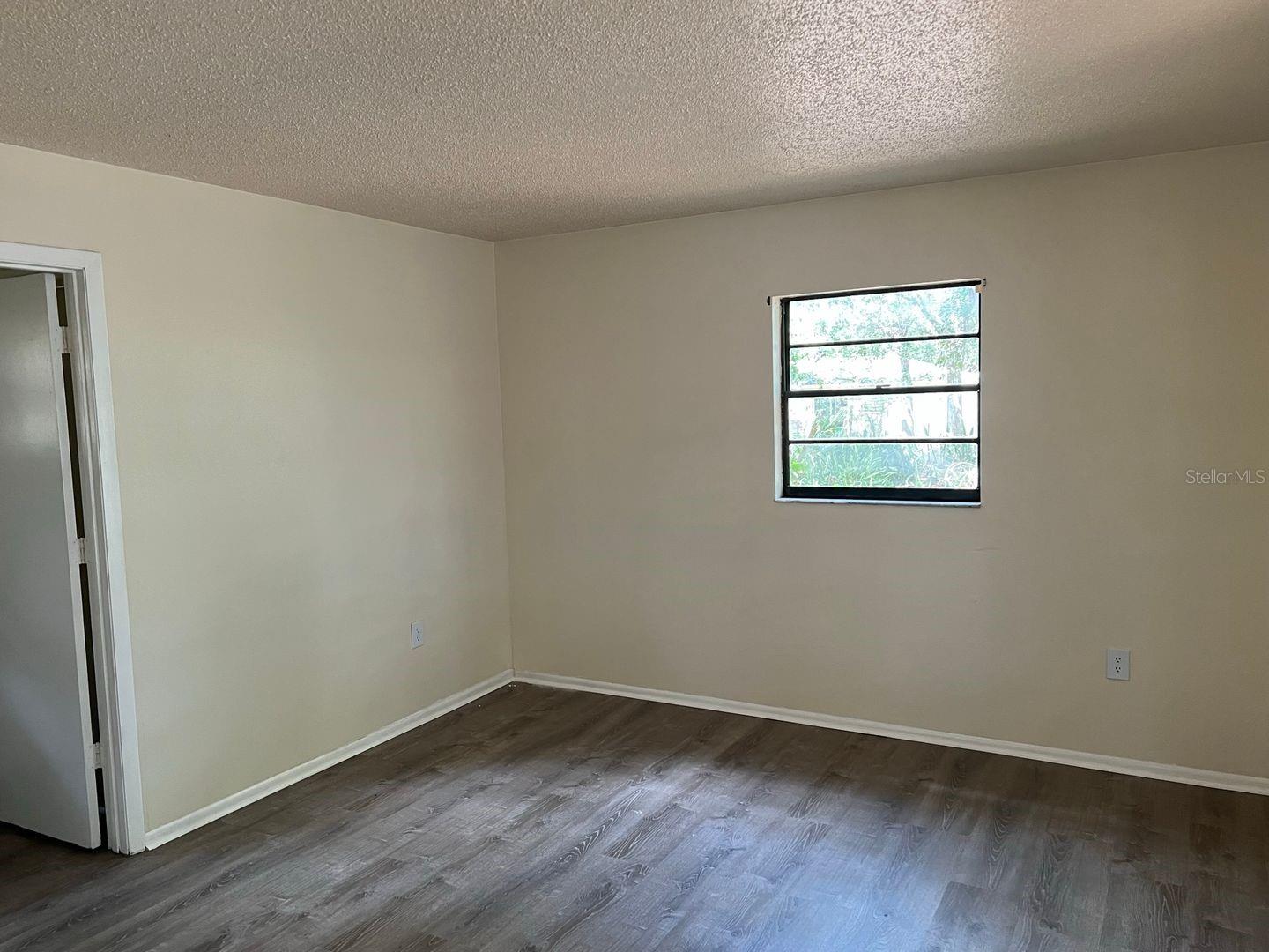 Image 13 of 22 For 607 23rd Avenue E