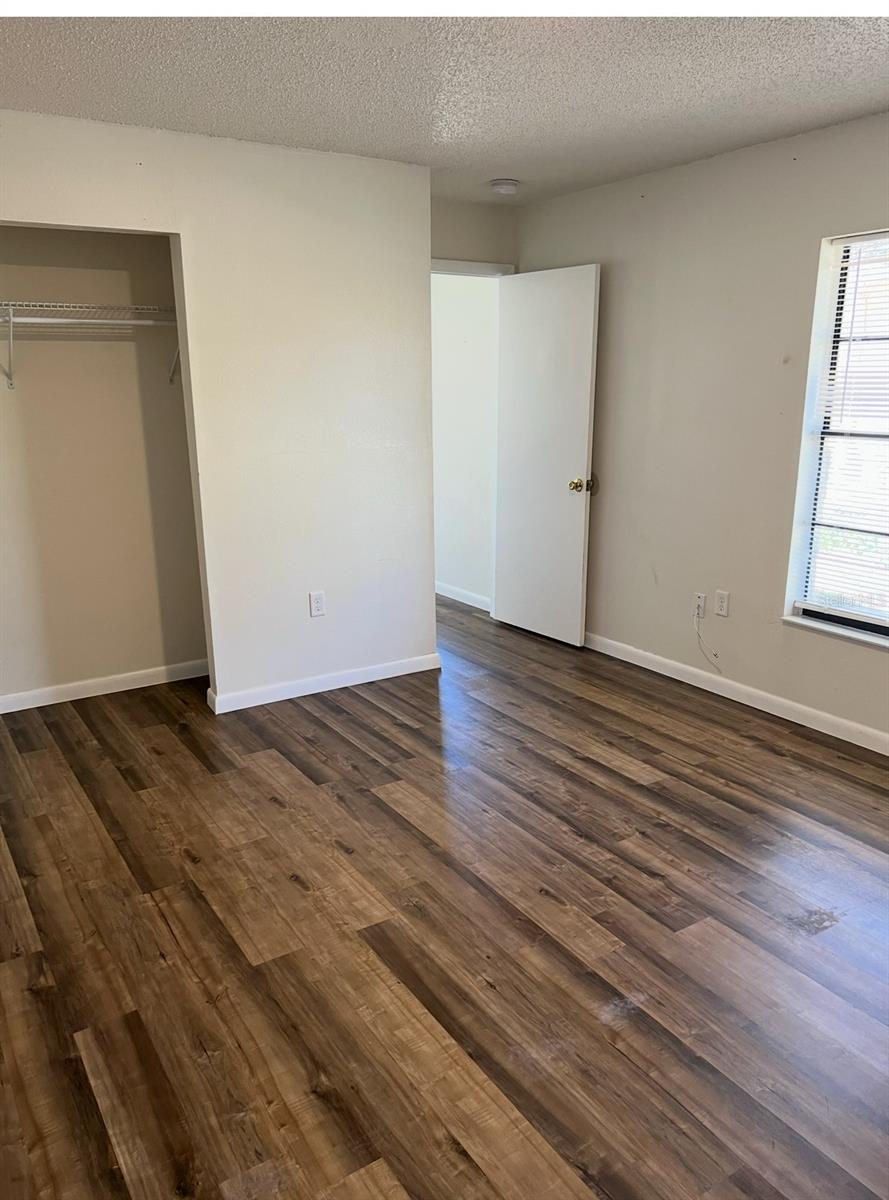 Image 18 of 22 For 607 23rd Avenue E