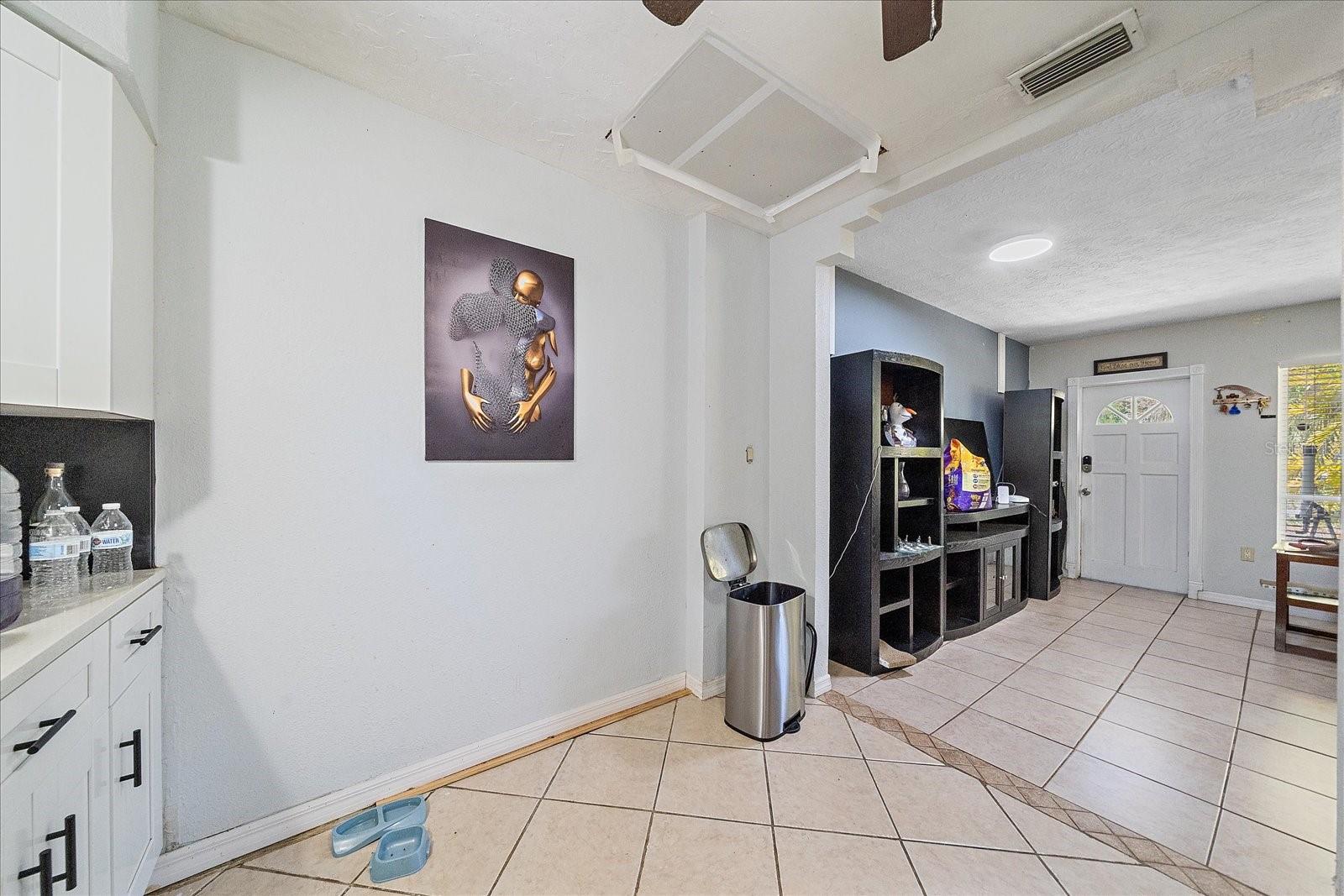 Image 15 of 35 For 87 Saint Lucie Avenue