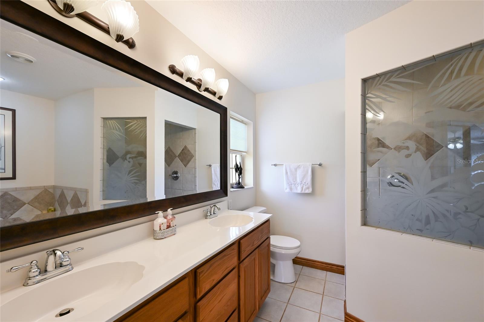 Listing photo id 21 for 6912 7th Avenue Boulevard Nw