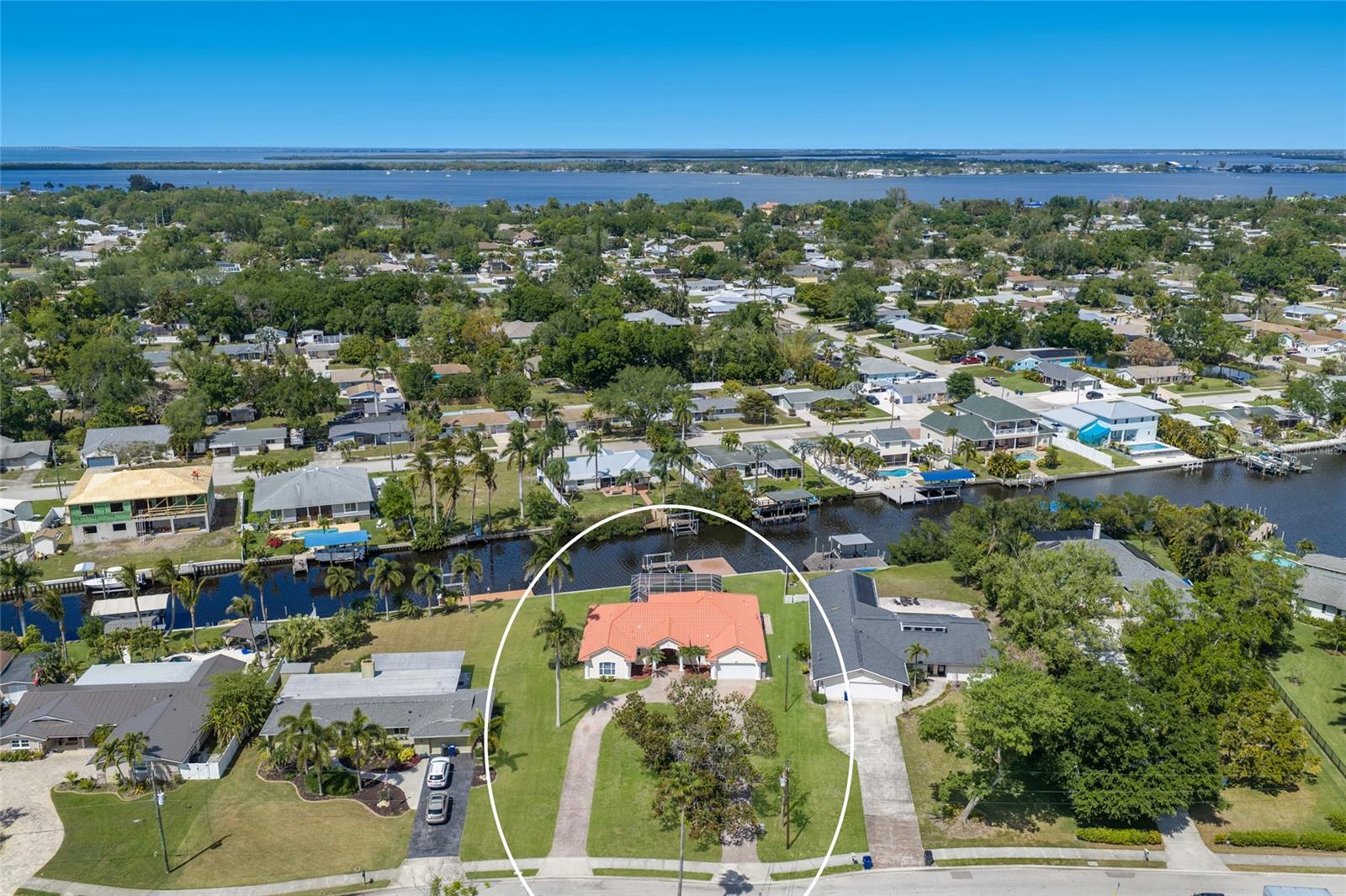 Listing photo id 44 for 6912 7th Avenue Boulevard Nw