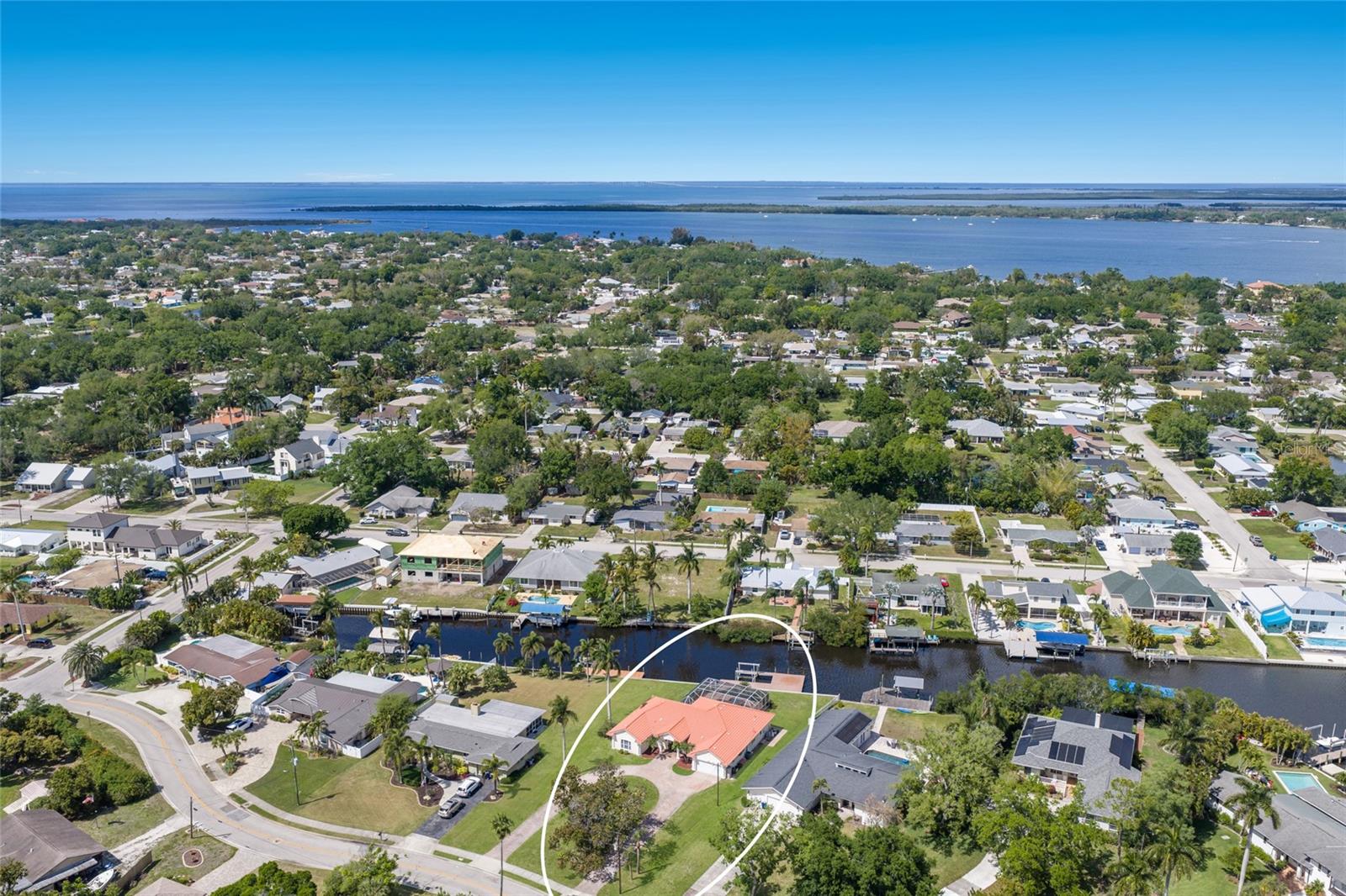 Listing photo id 45 for 6912 7th Avenue Boulevard Nw