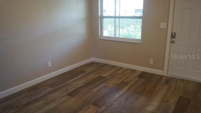 Image 6 of 6 For 520 70th Street N