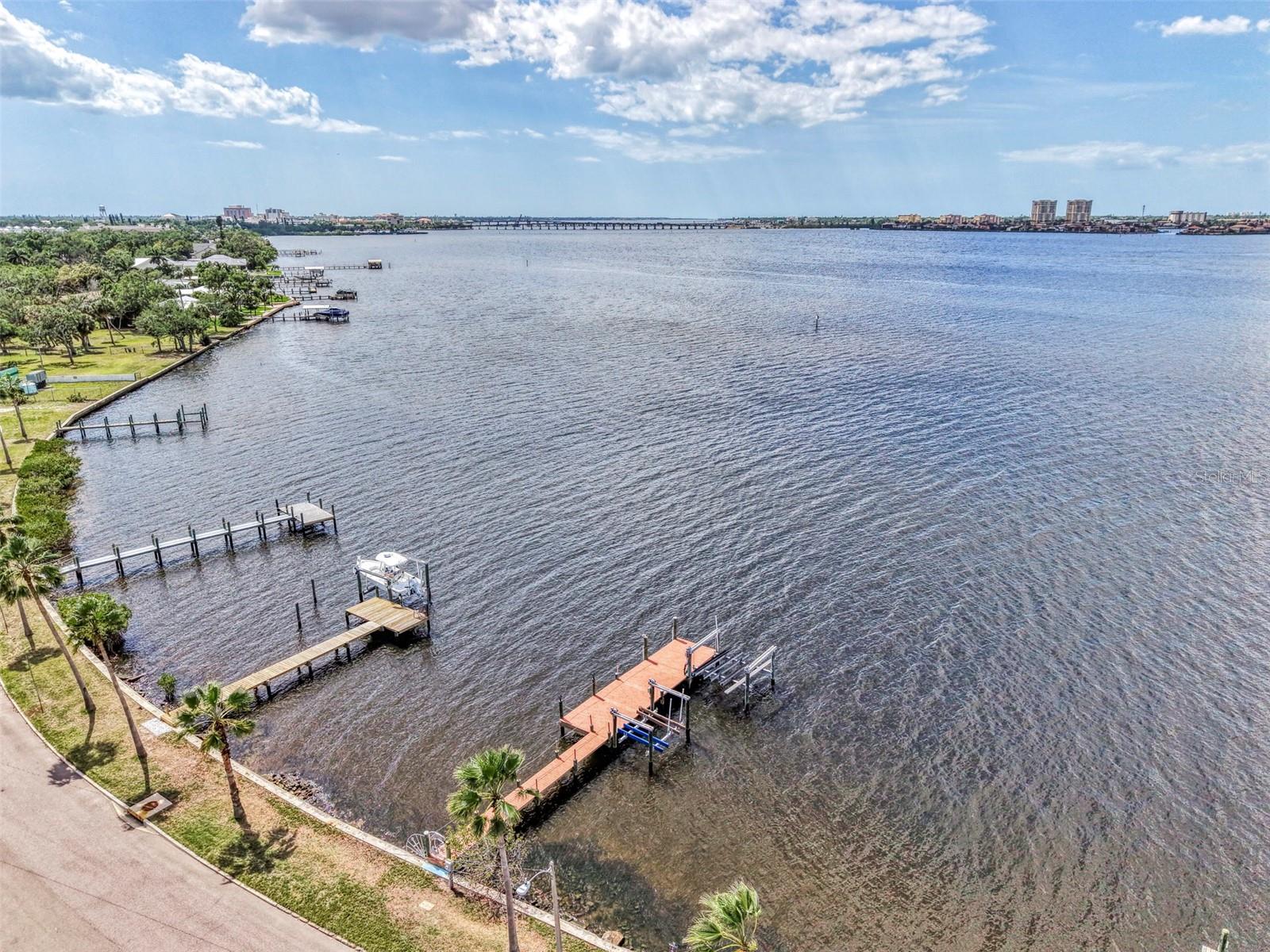 Image 46 of 46 For 1822 Riverside Drive E