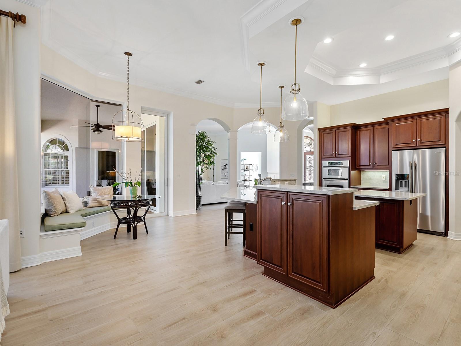 Image 39 of 90 For 7003 Portmarnock Place