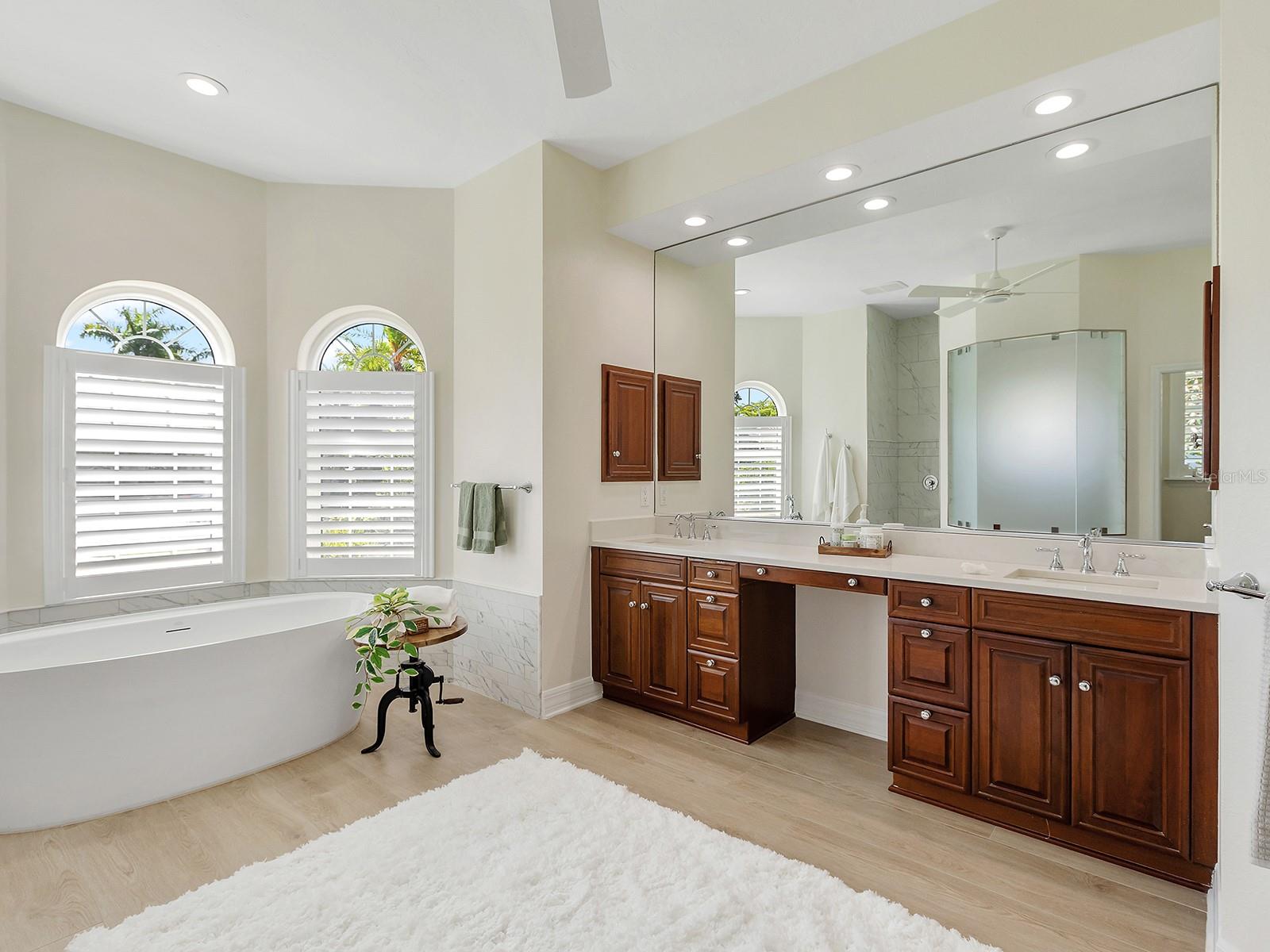 Image 50 of 90 For 7003 Portmarnock Place