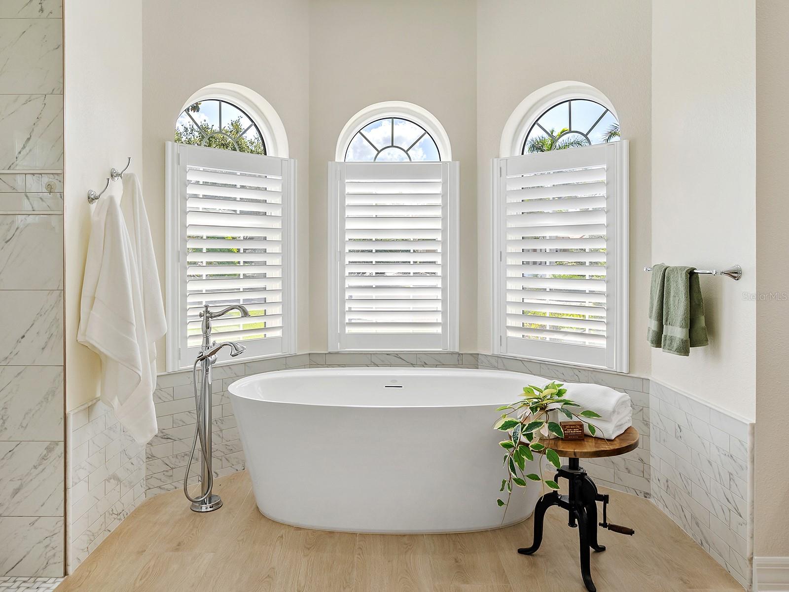 Image 51 of 90 For 7003 Portmarnock Place