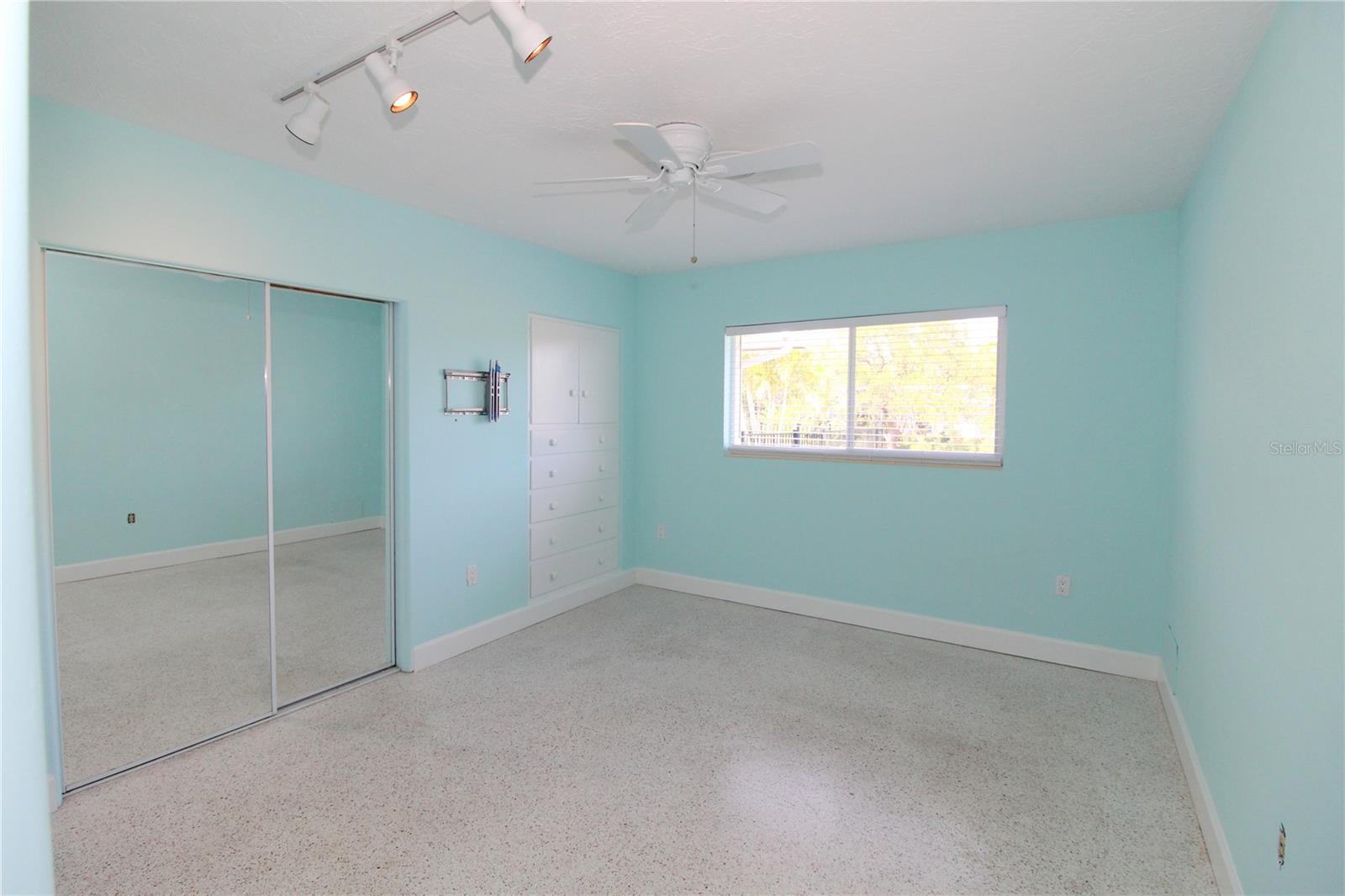 Image 14 of 28 For 2705 Brink Avenue