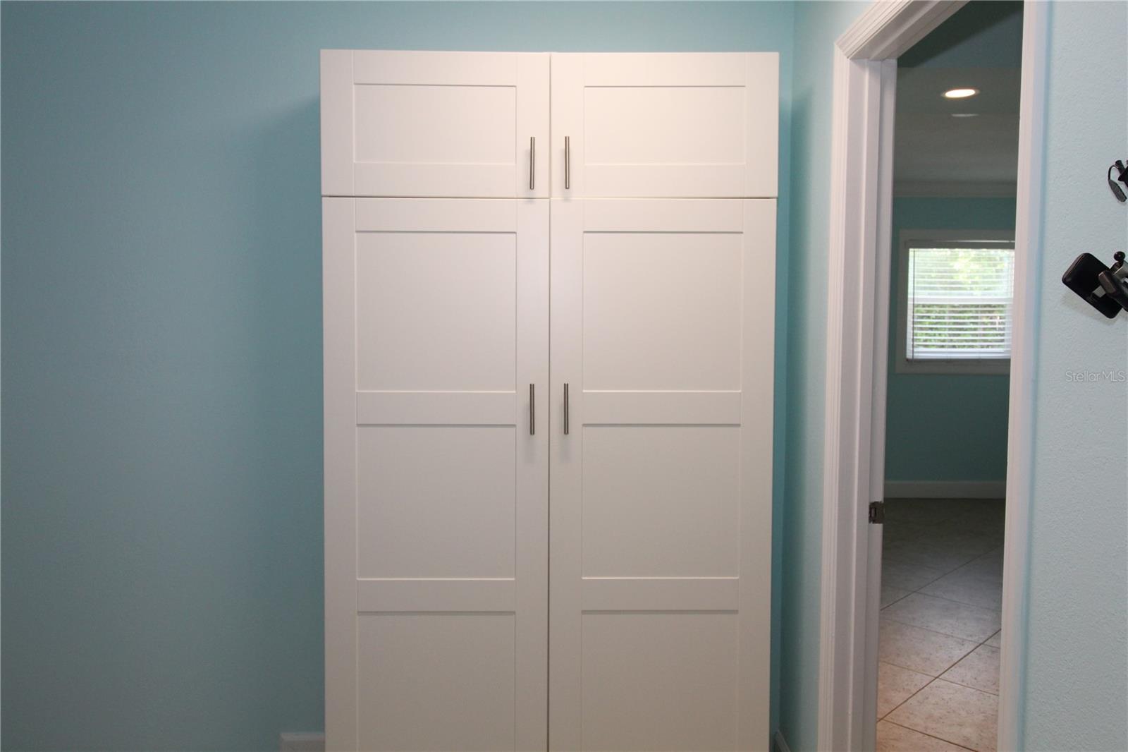 Image 21 of 28 For 2705 Brink Avenue