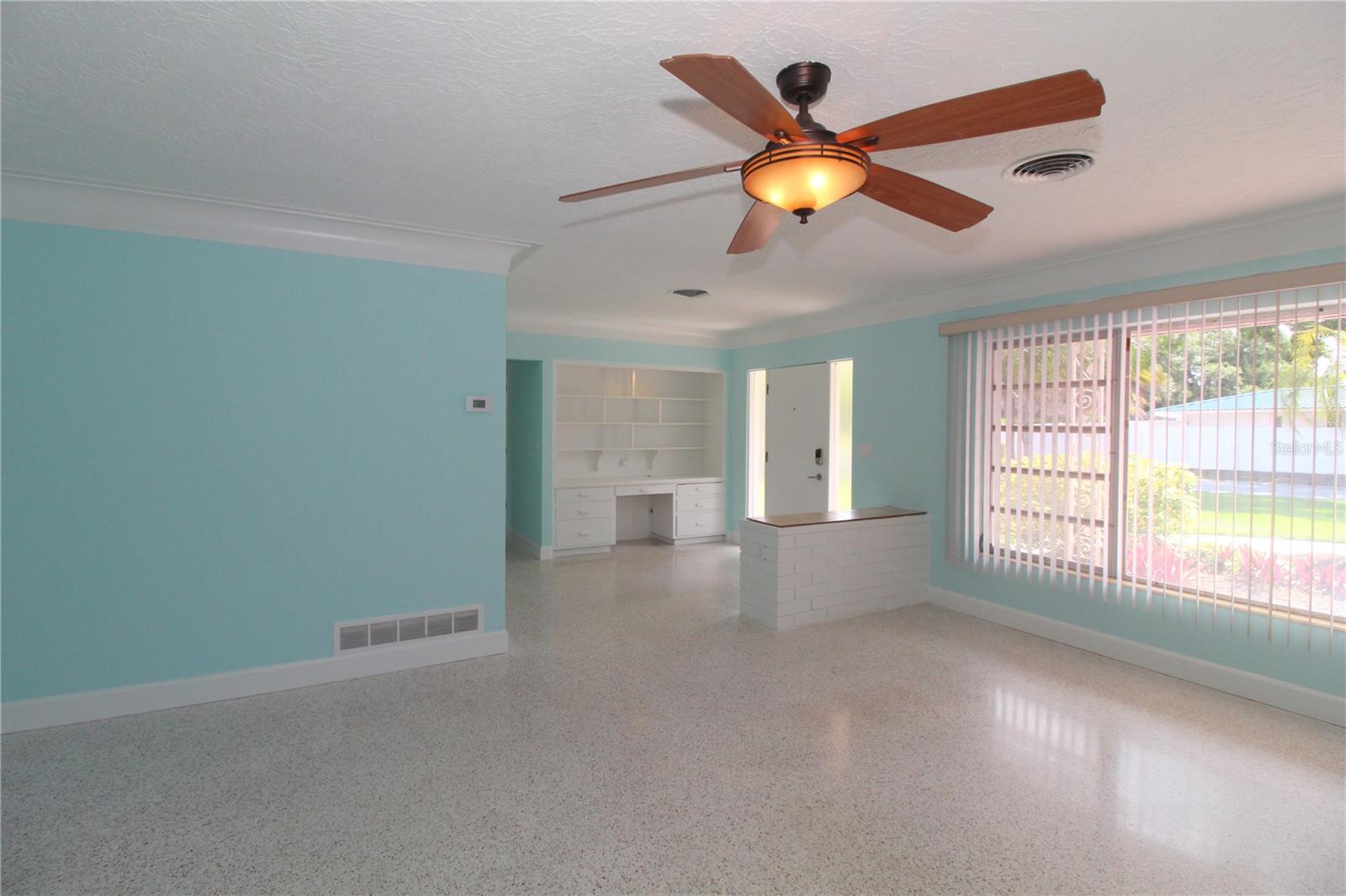 Image 8 of 28 For 2705 Brink Avenue